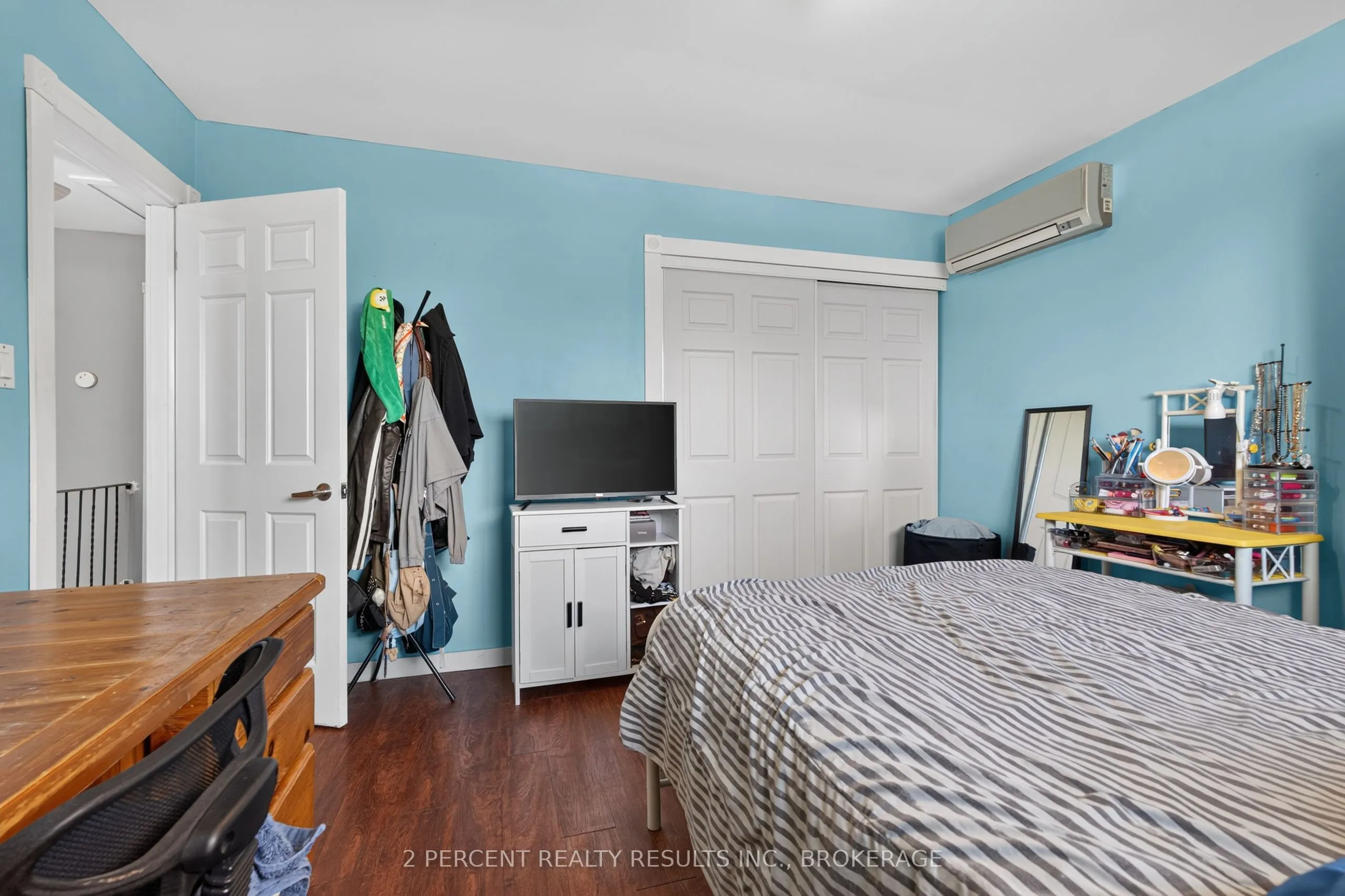 1046 Pinewood Place