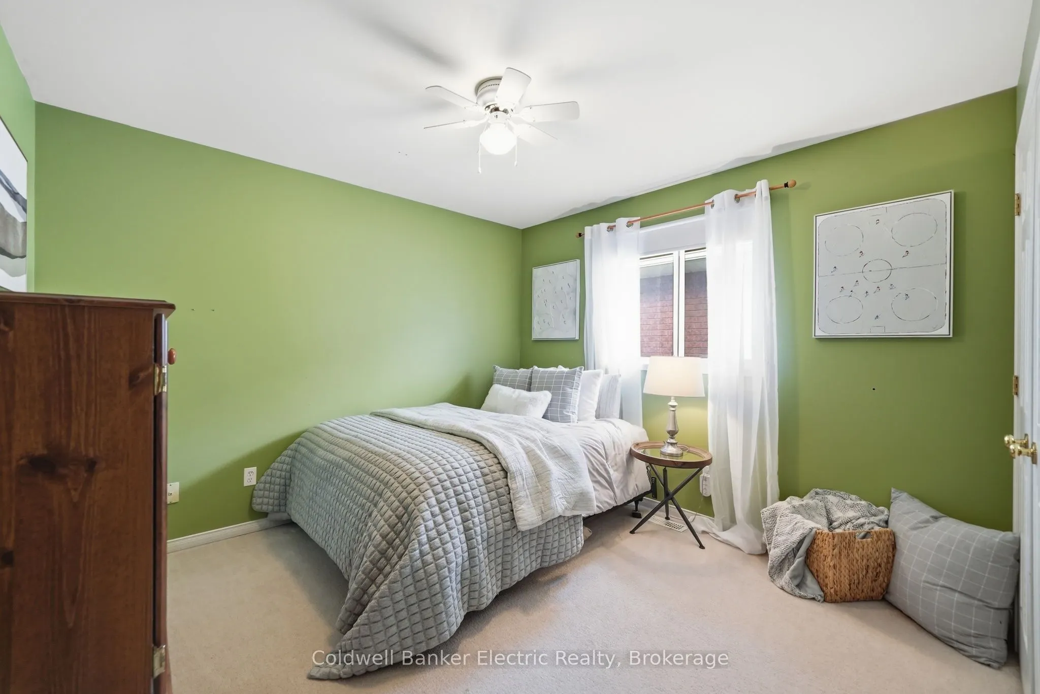 854 Abbey Lane
