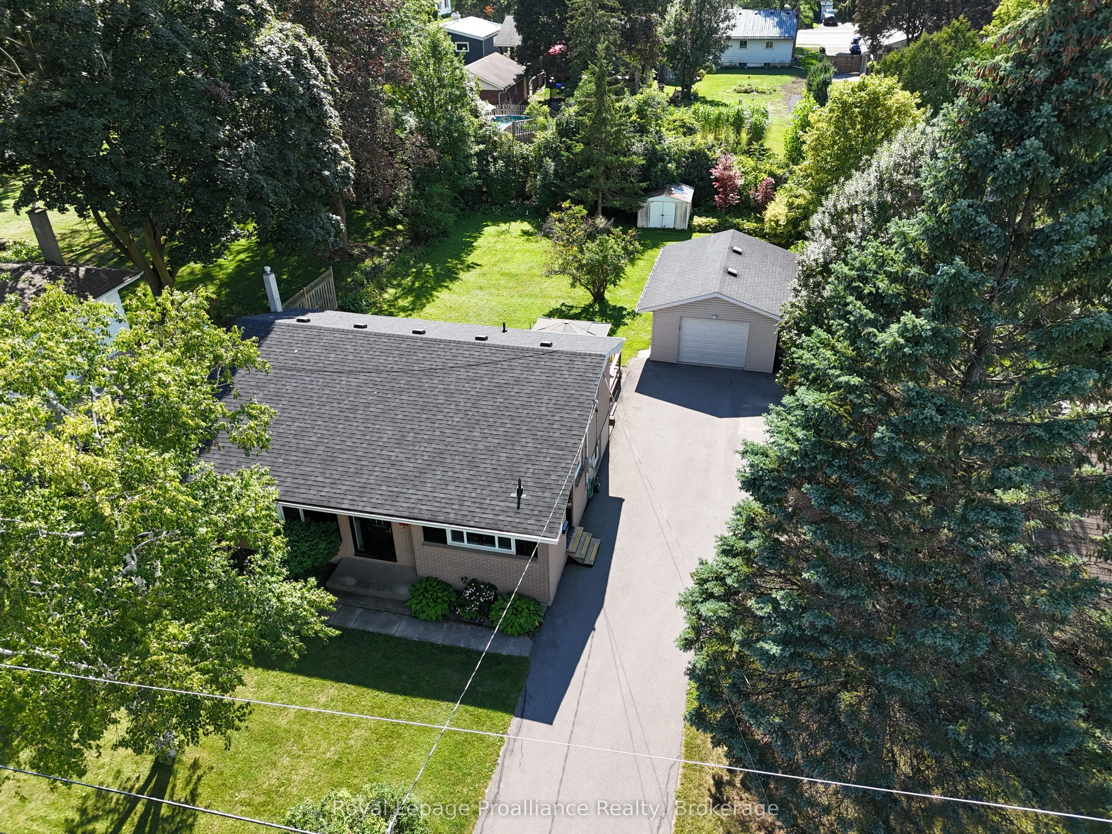 32 Glen Road