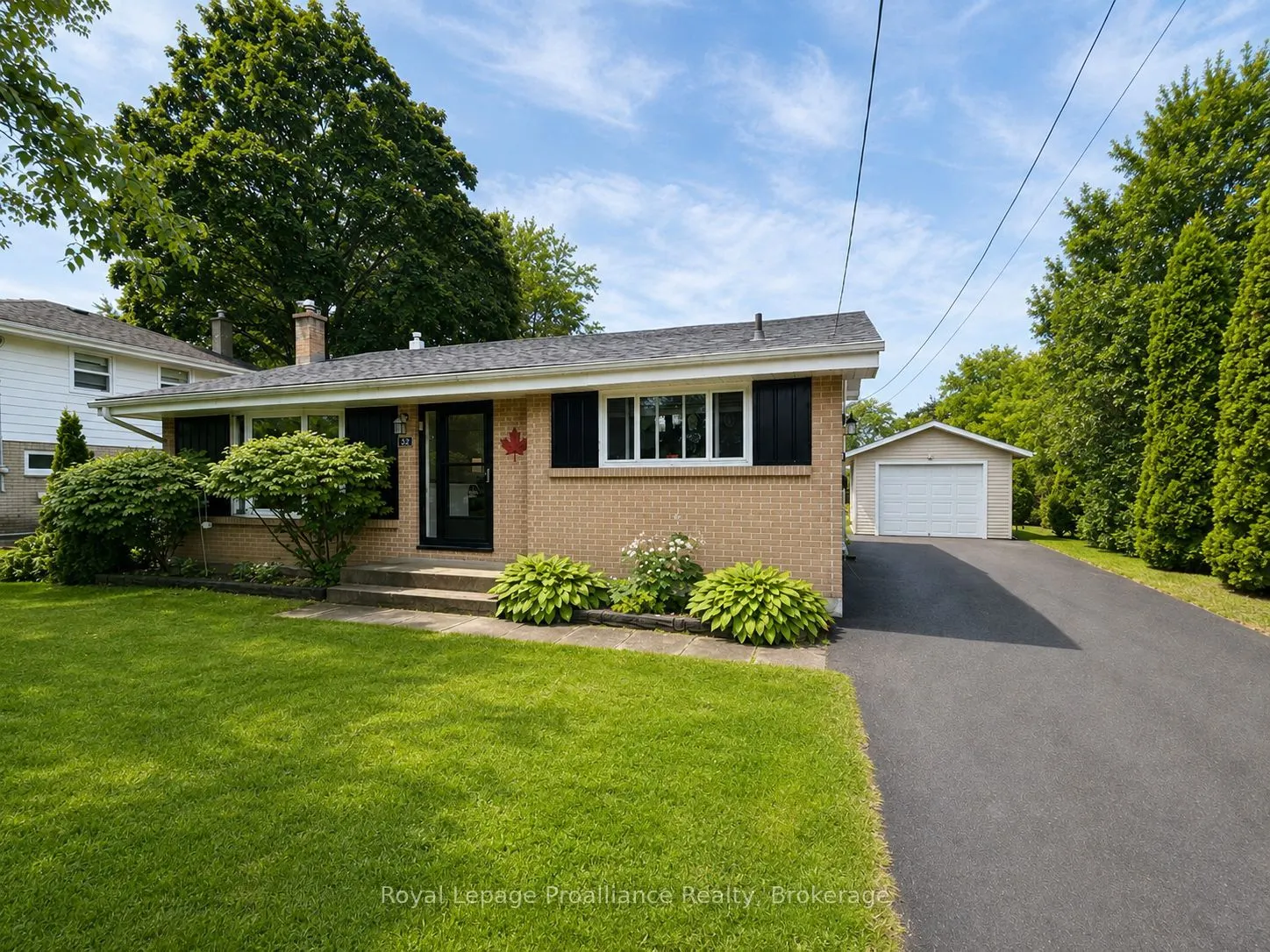 32 Glen Road