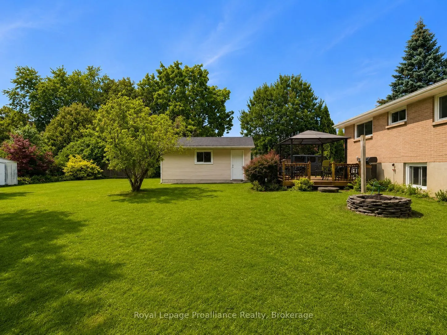 32 Glen Road
