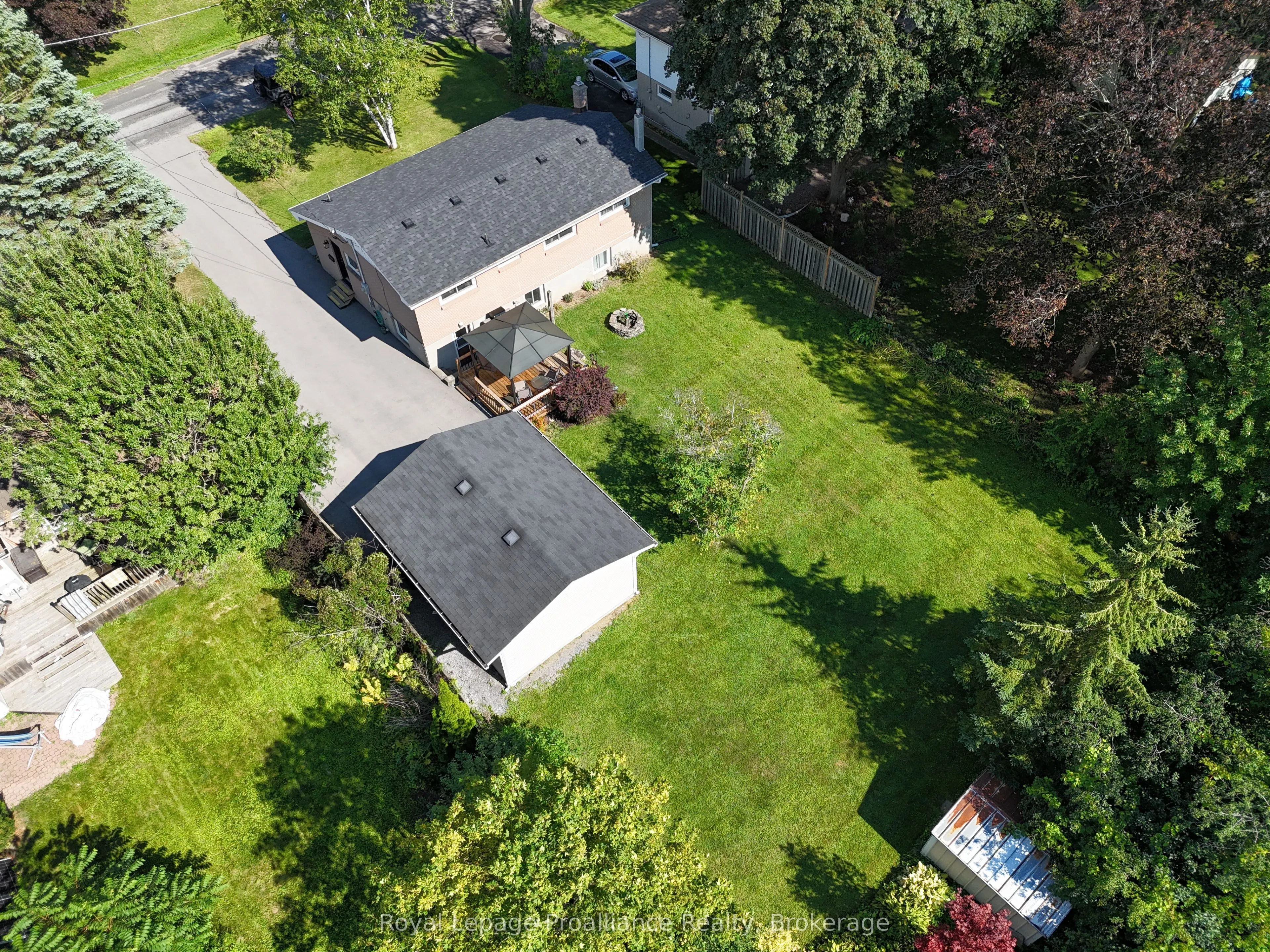 32 Glen Road