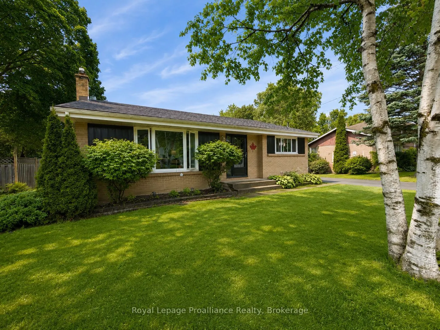 32 Glen Road