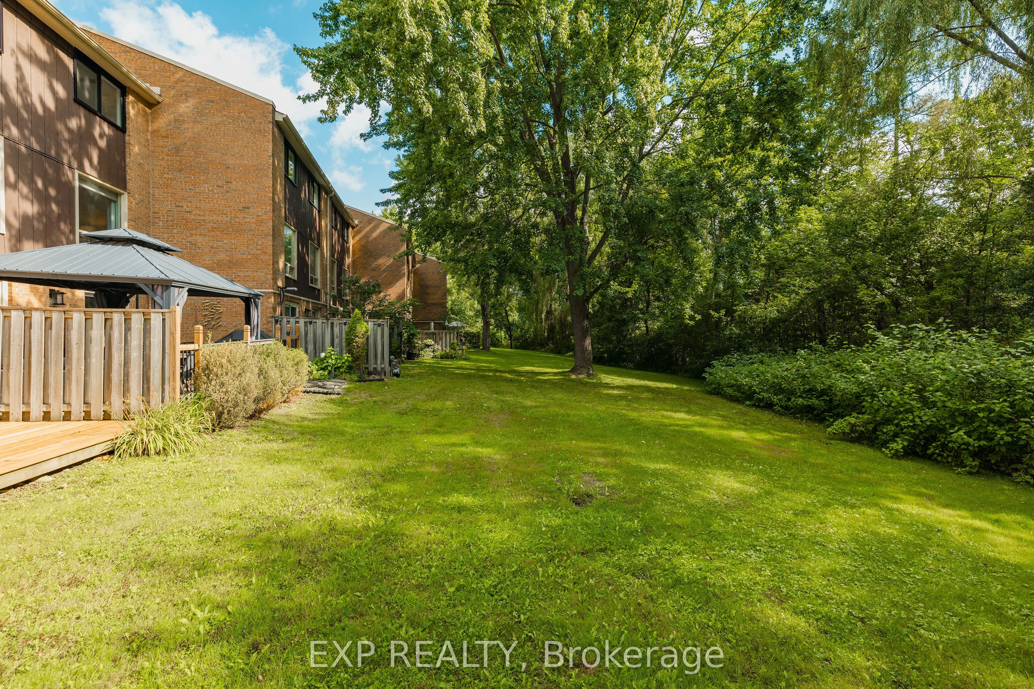 220 Salisbury Avenue #13