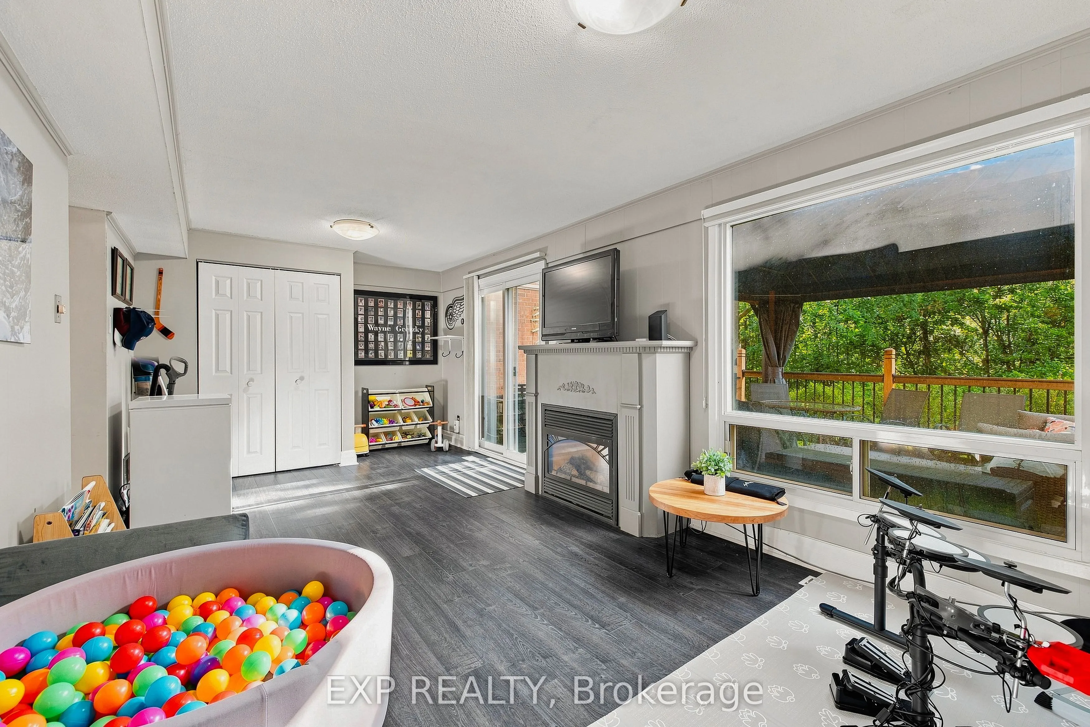220 Salisbury Avenue #13
