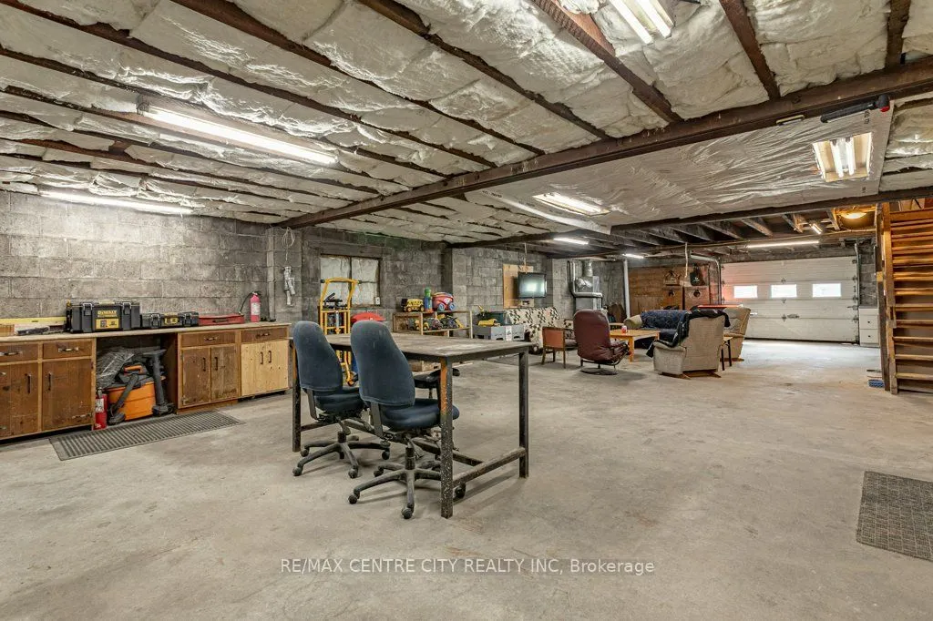 594443 Highway 59 Road