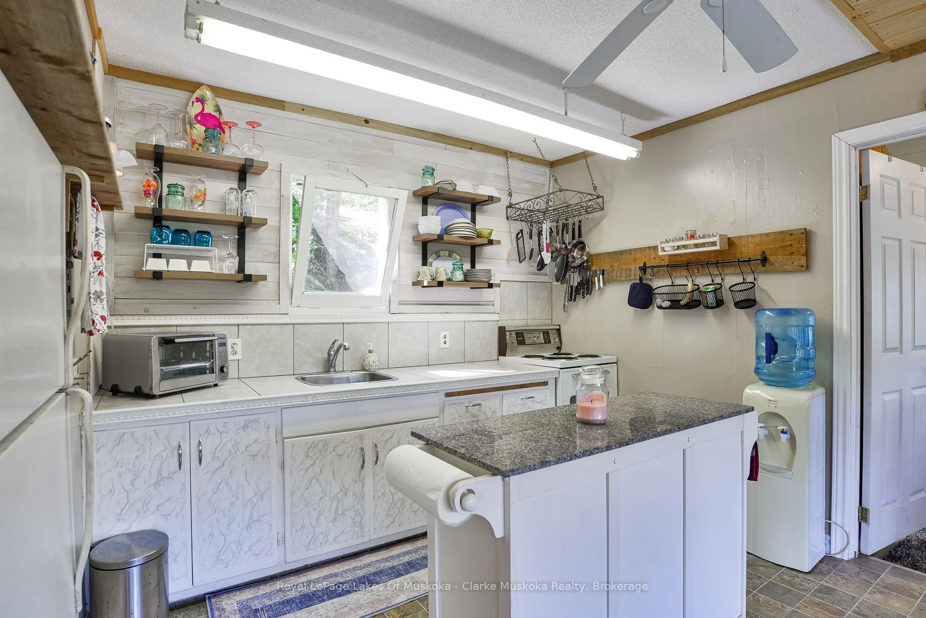38 Island 130 Severn River