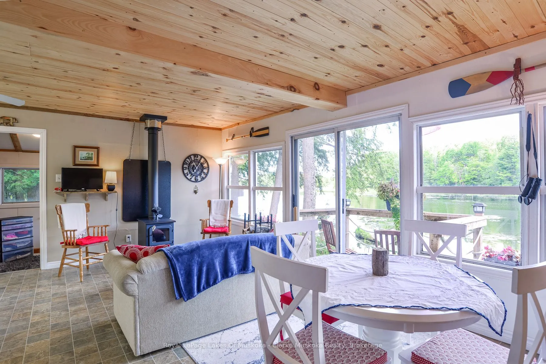 38 Island 130 Severn River