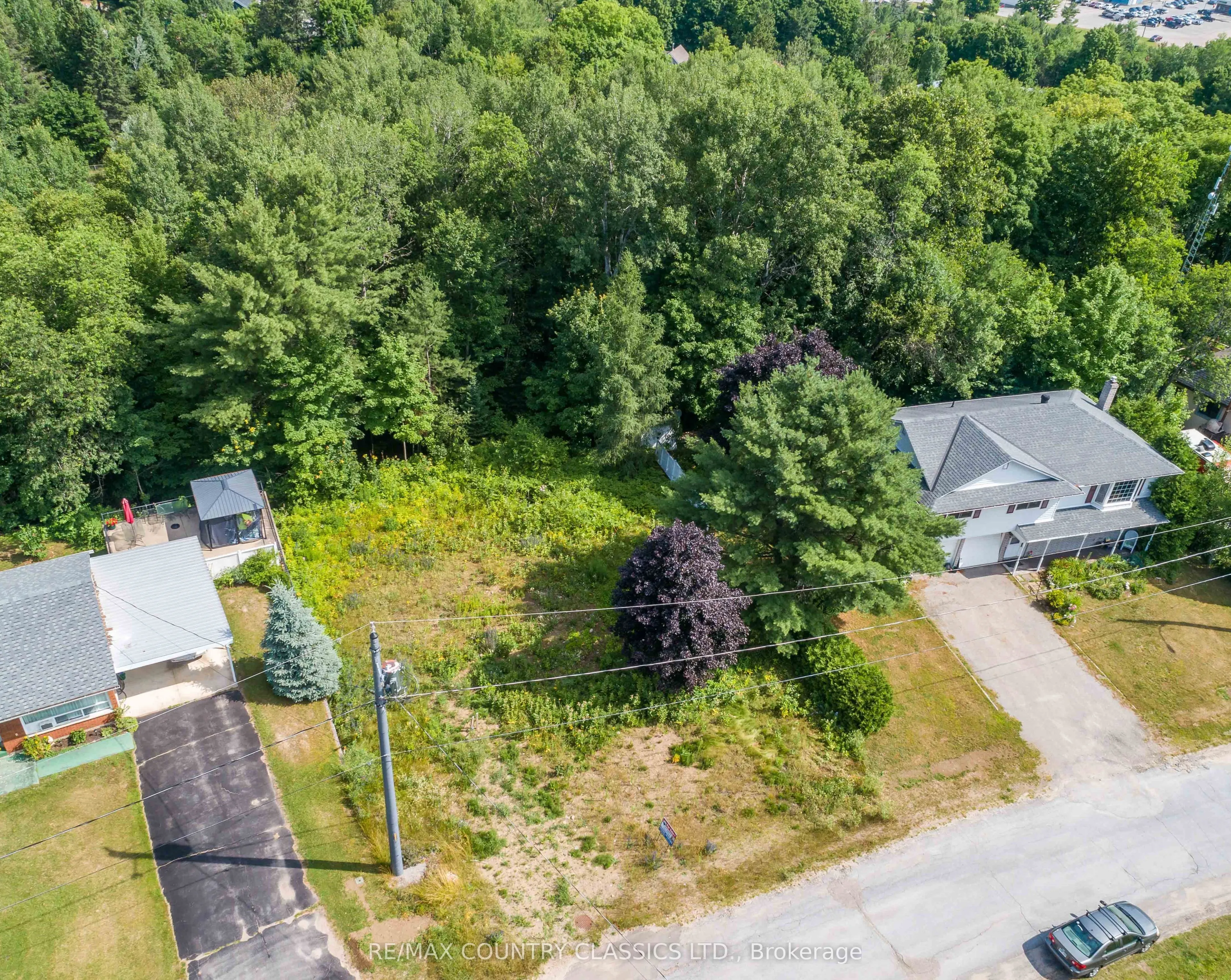 Lot 19 Maple Street