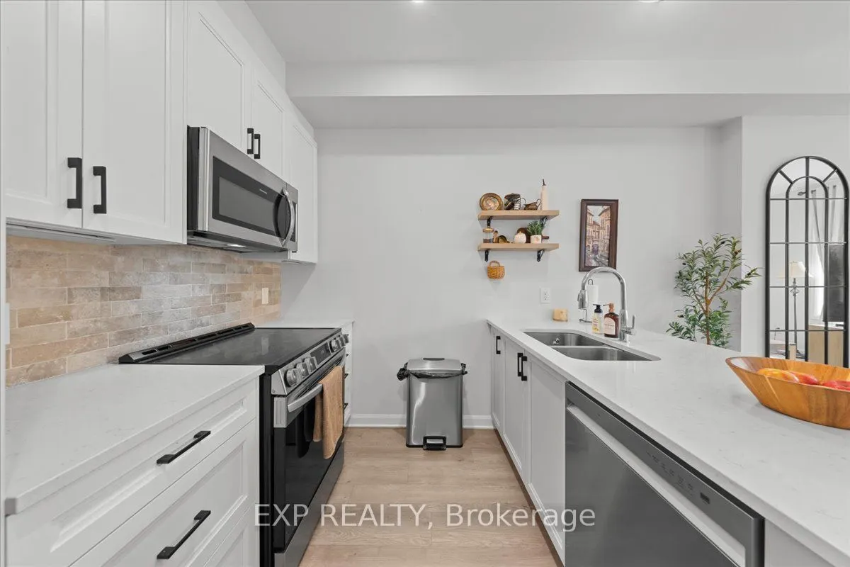302 Clearpath Private