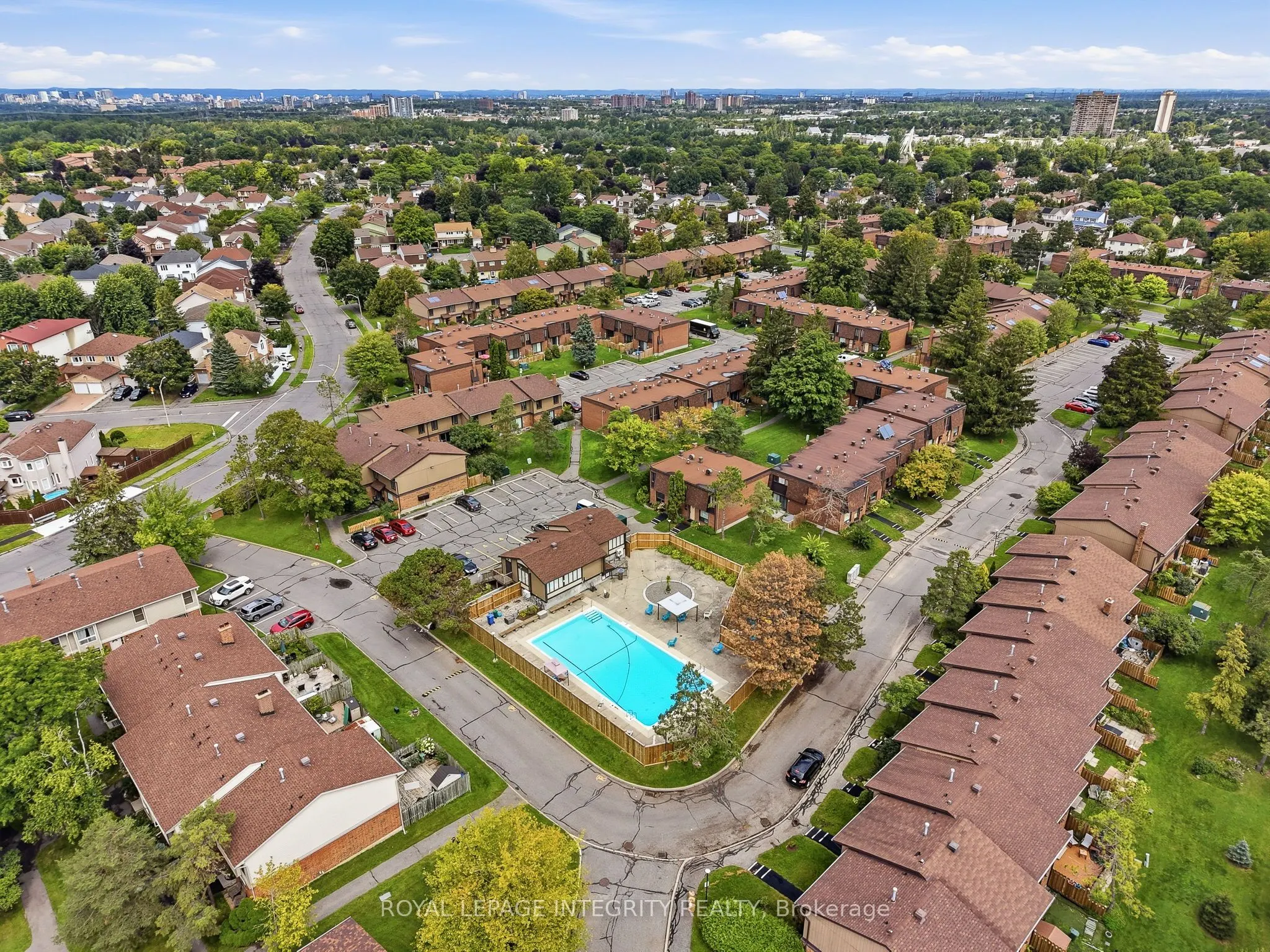 890 Cahill Drive W #4