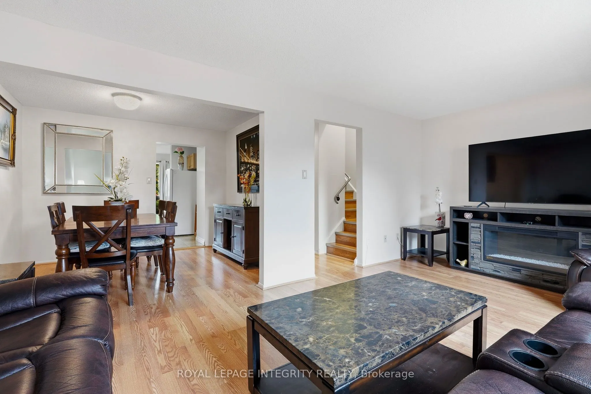 890 Cahill Drive W #4