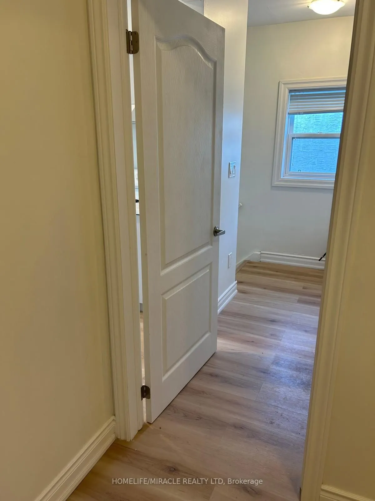 29 Albert Street W #Unit A