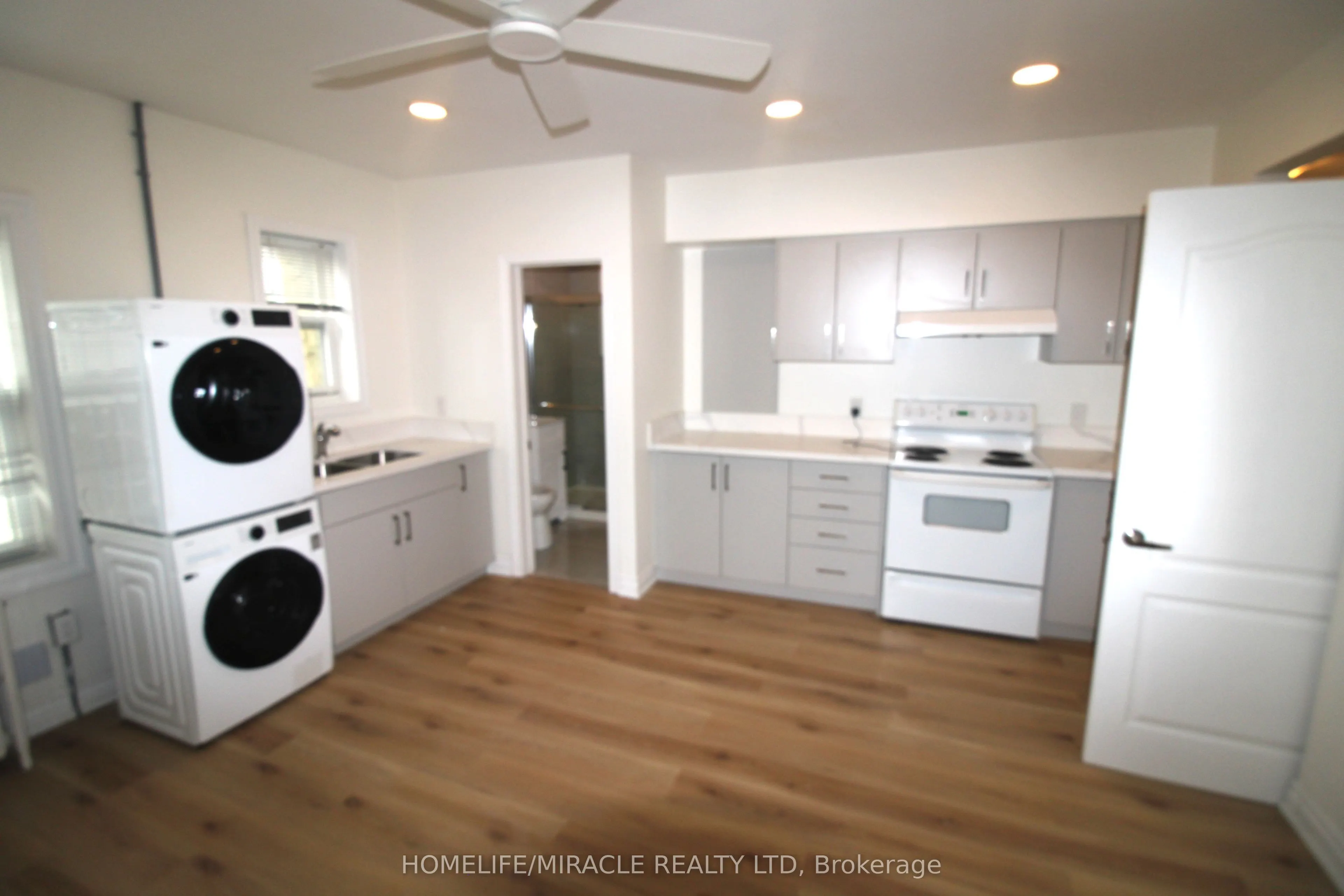 29 Albert Street W #Unit A