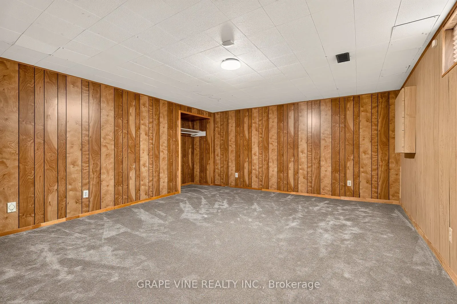 1486 Ridgebrook Drive