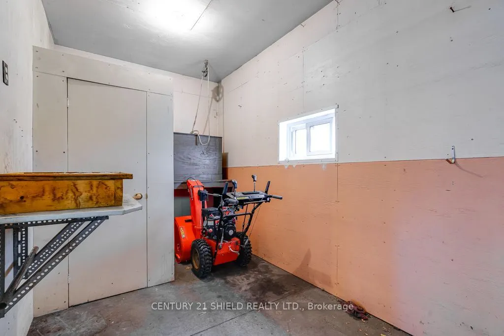 17245 County Rd 18 Road