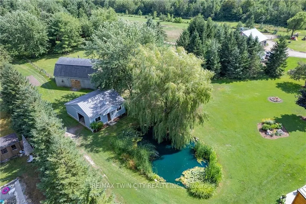 6471 Sideroad 15 Road