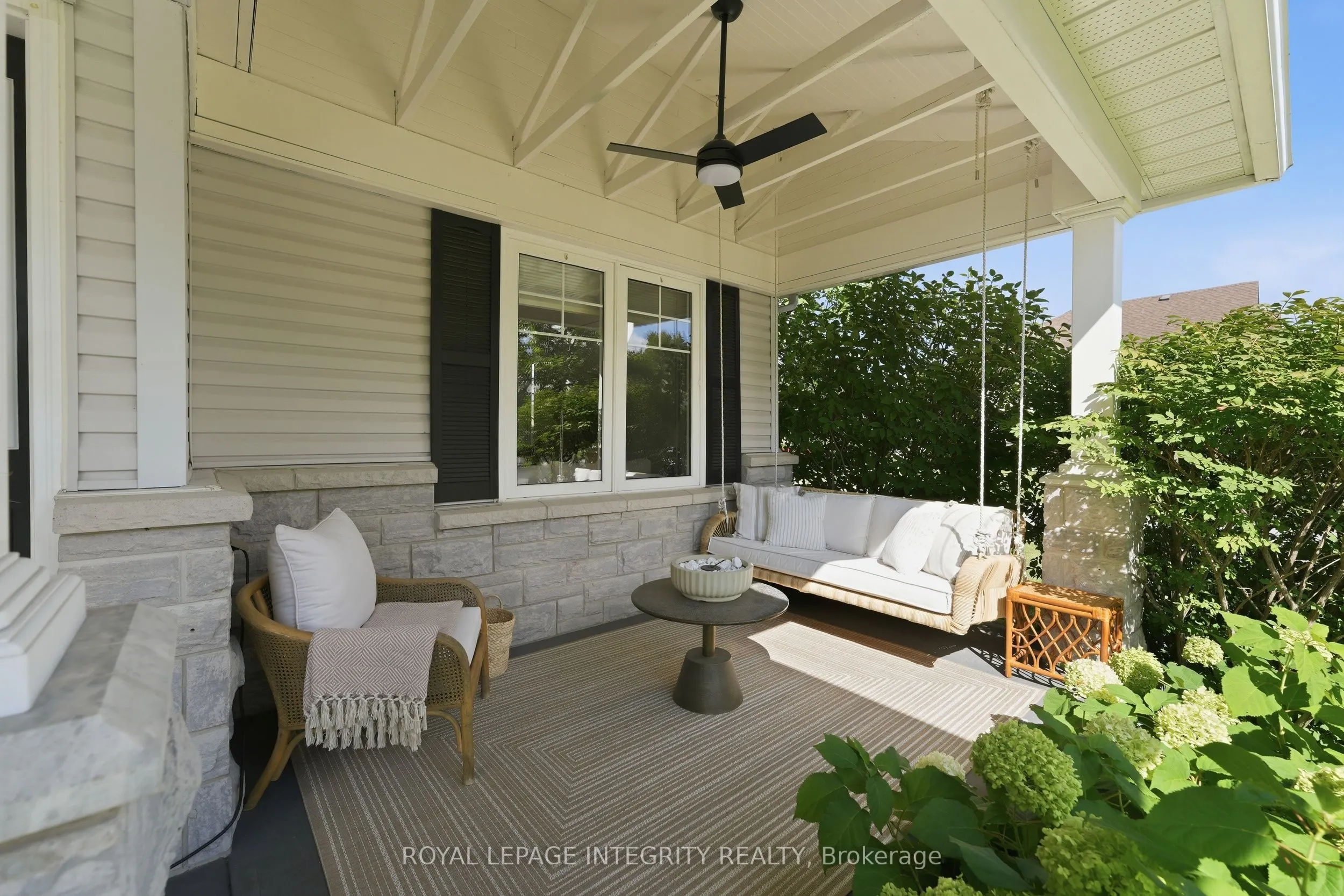 125 West Ridge Drive