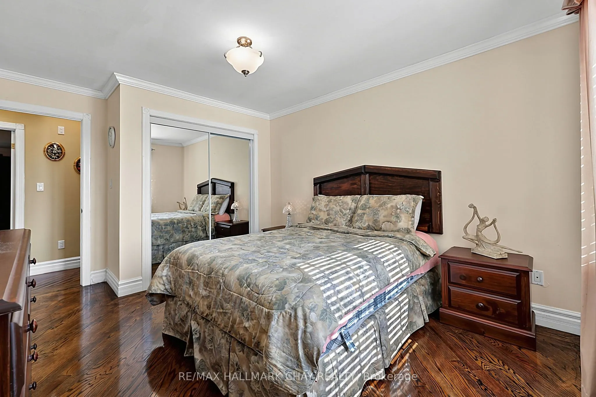 31 Hillside Drive