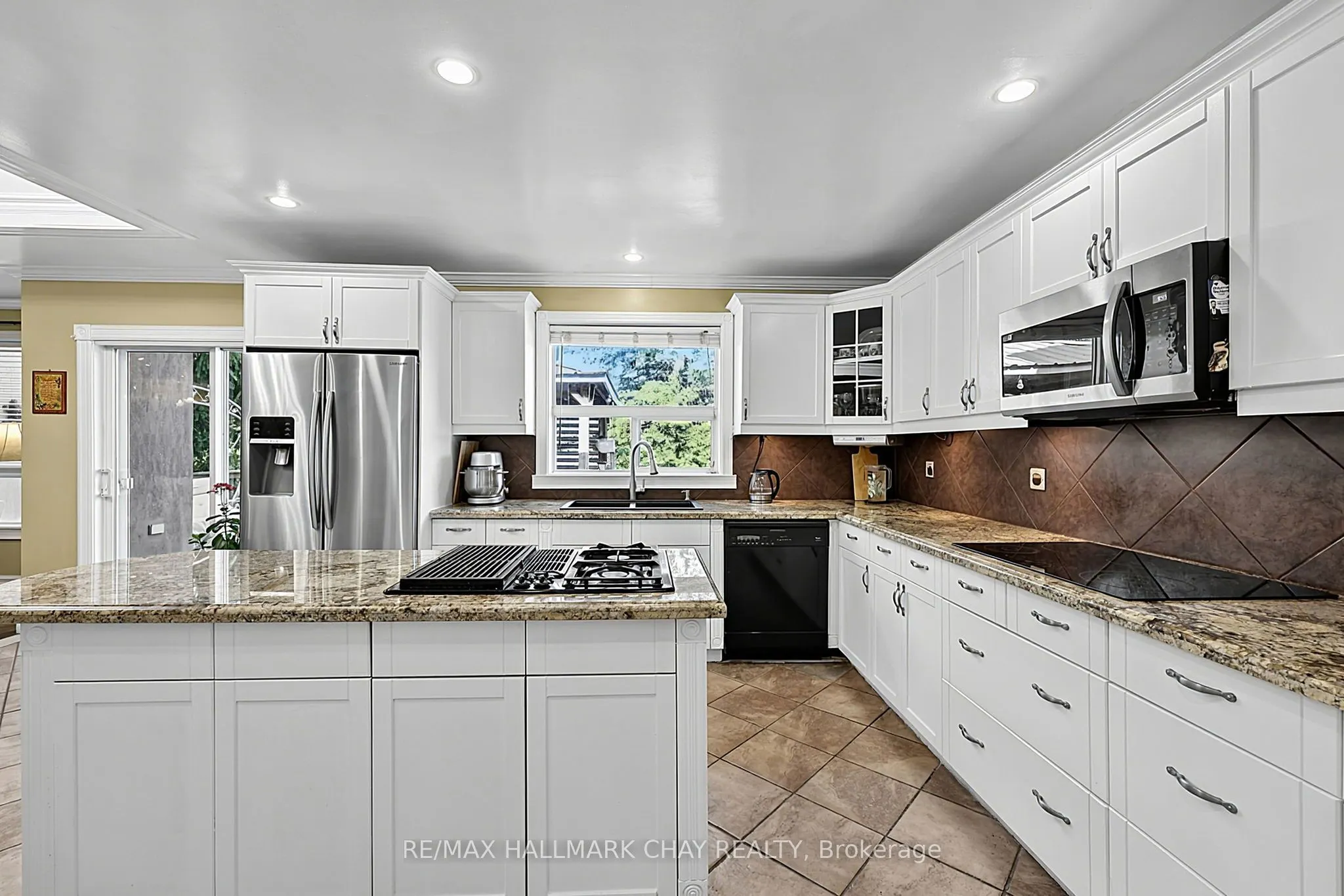 31 Hillside Drive