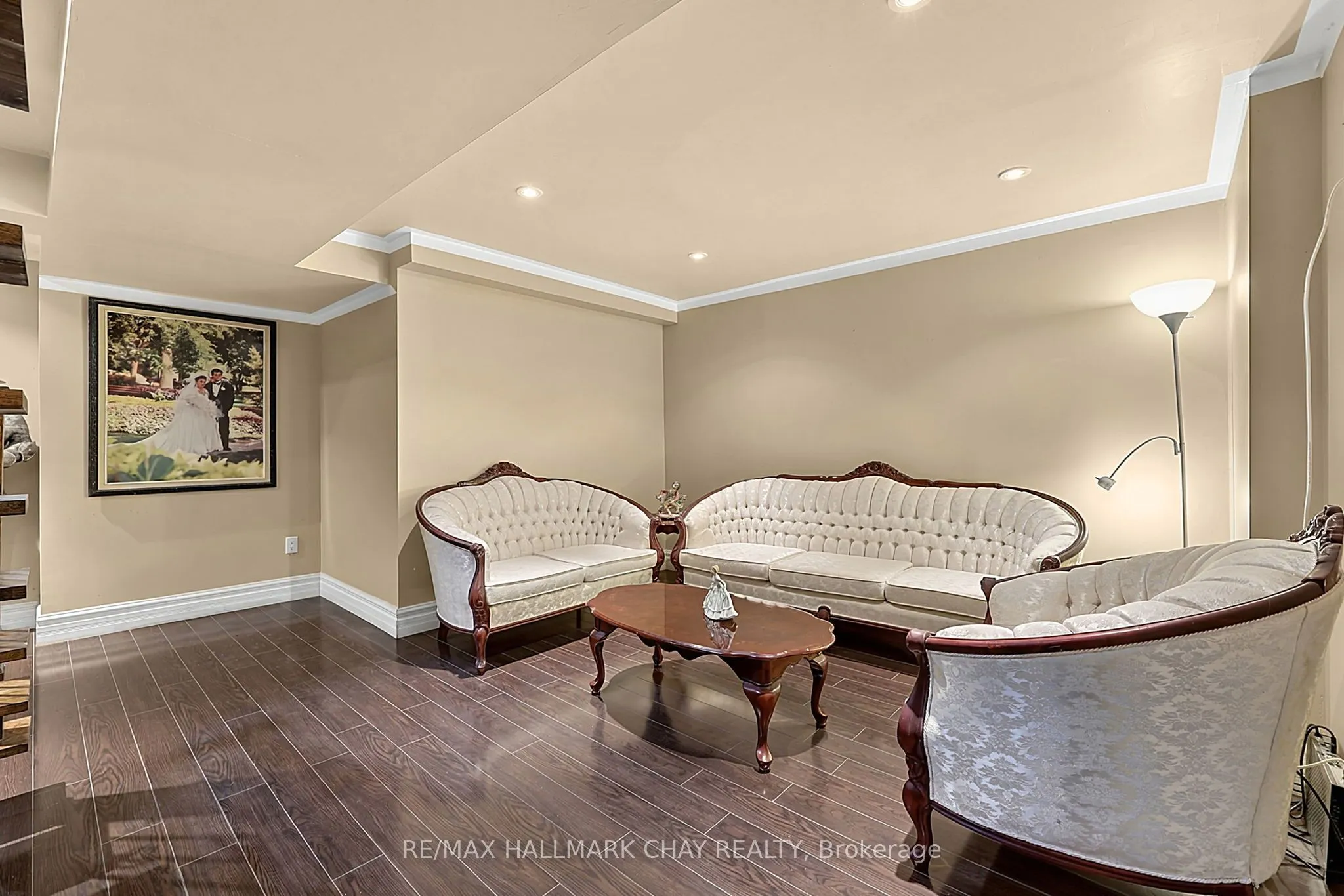 31 Hillside Drive