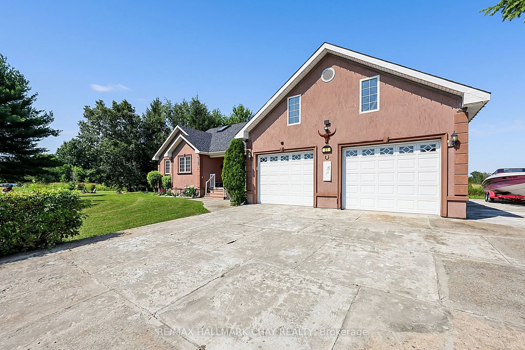 31 Hillside Drive