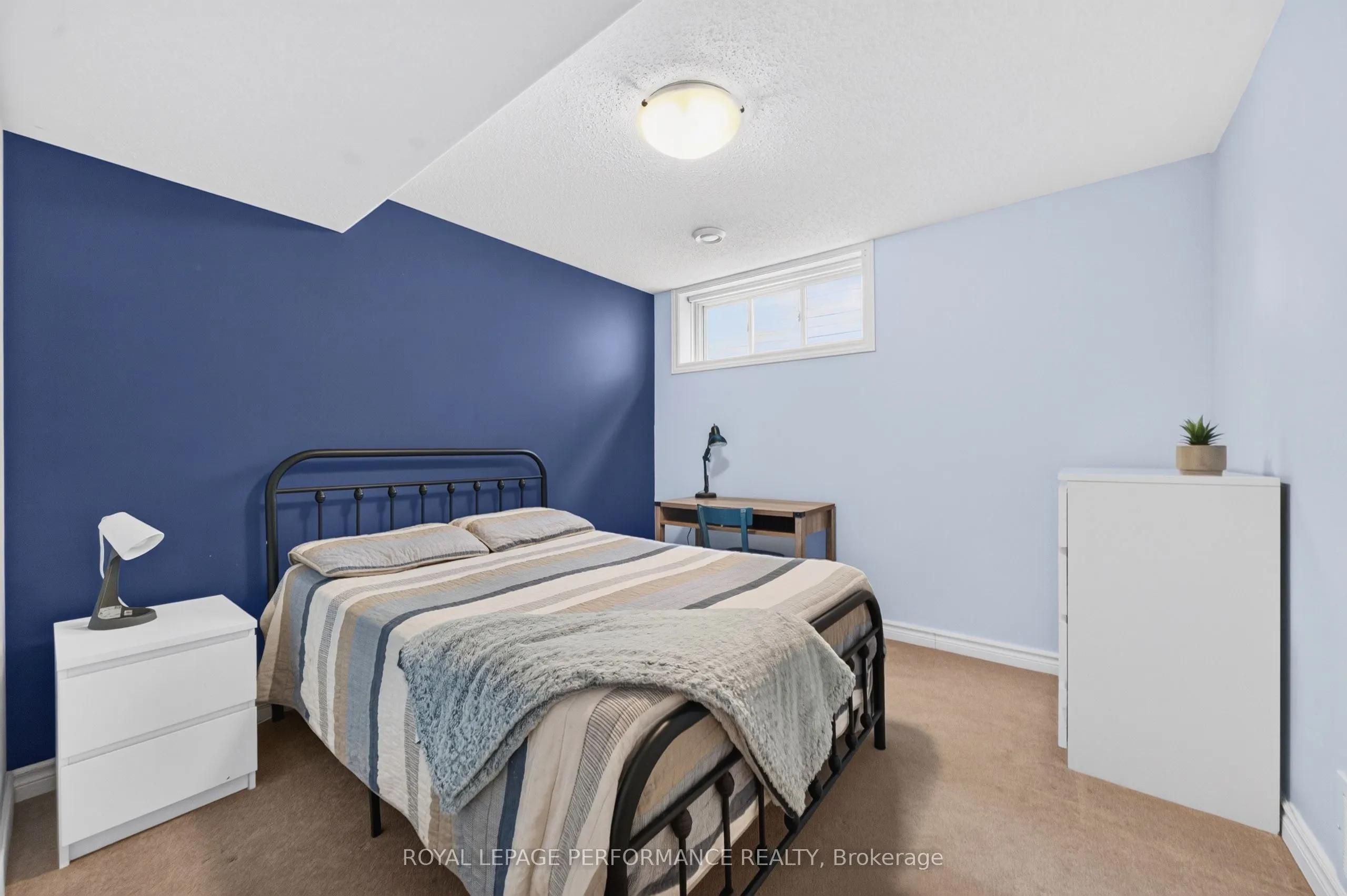639 Robert Hill Street