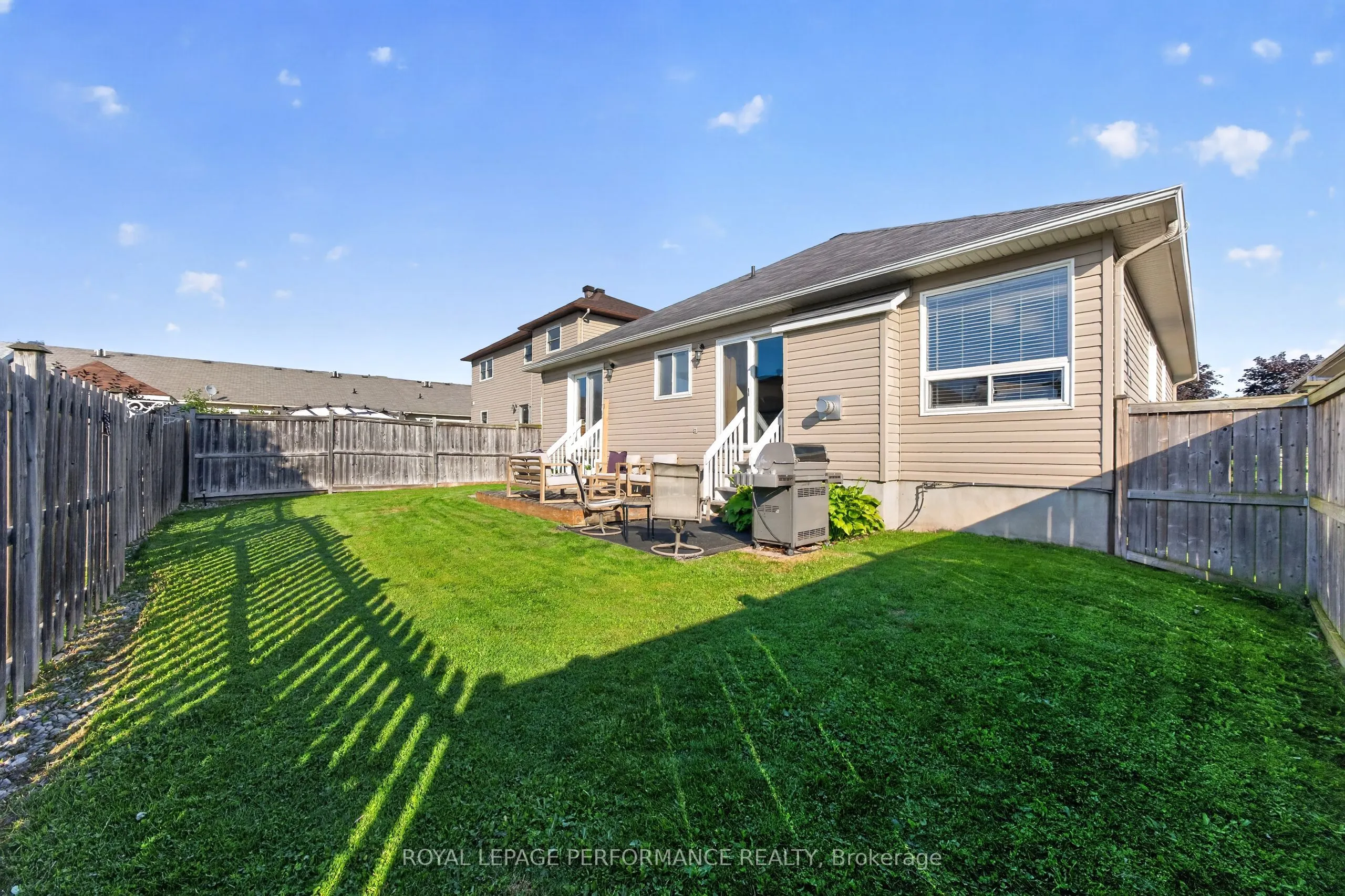 639 Robert Hill Street