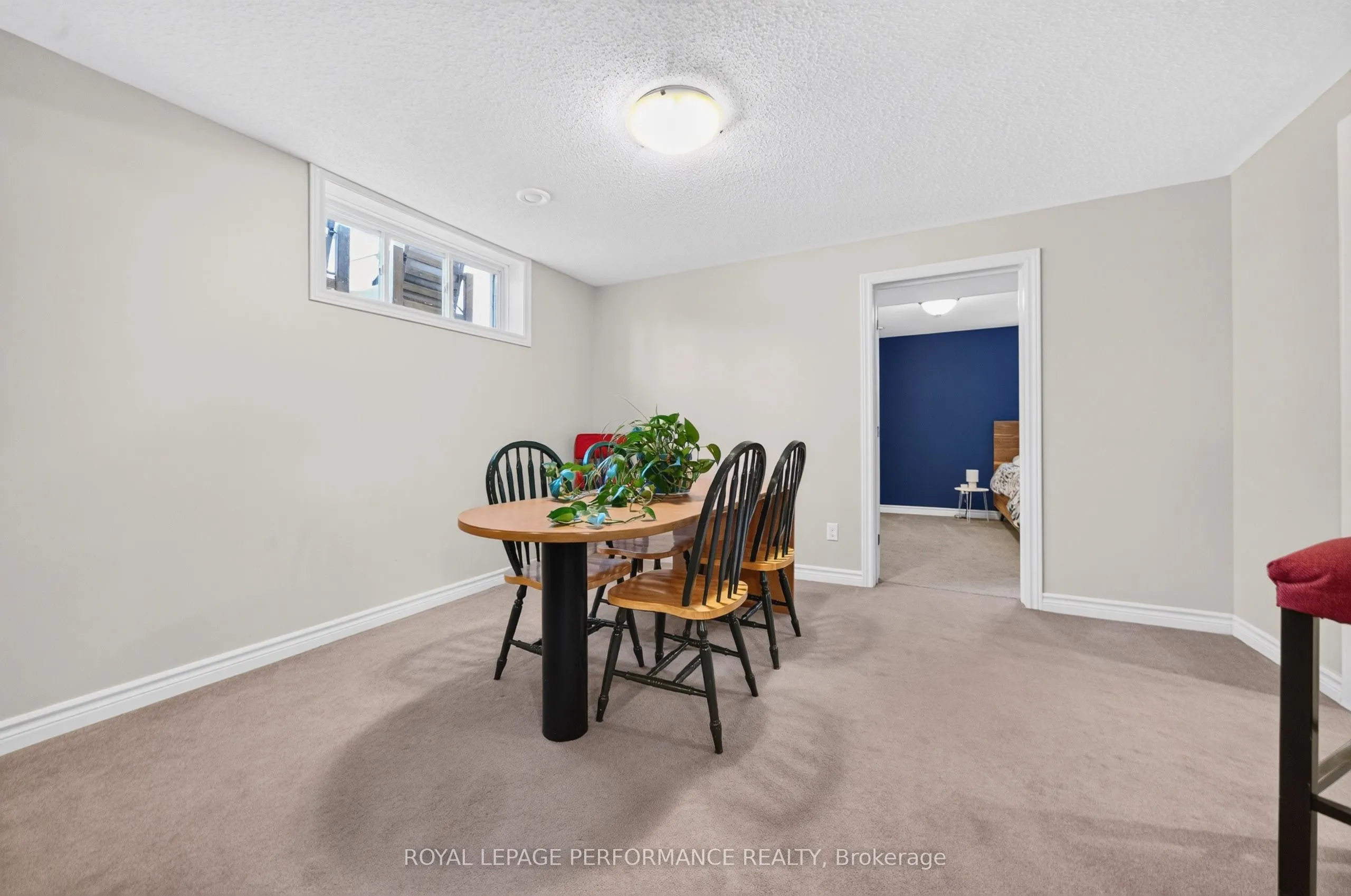 639 Robert Hill Street