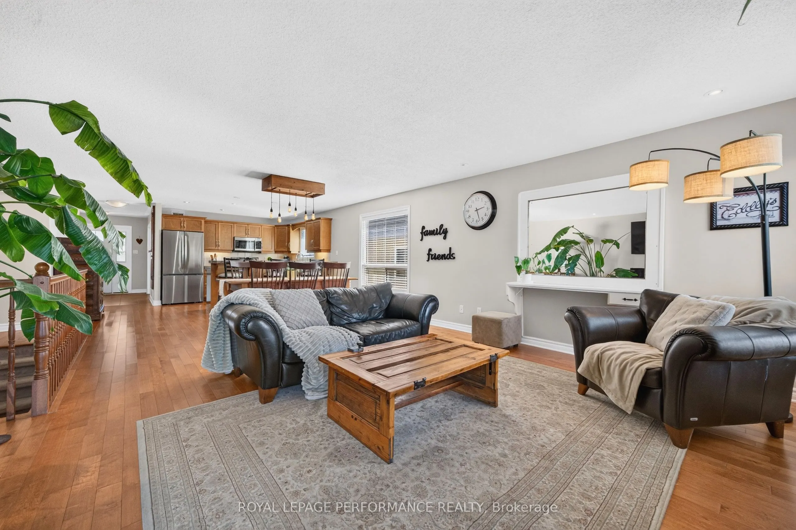 639 Robert Hill Street