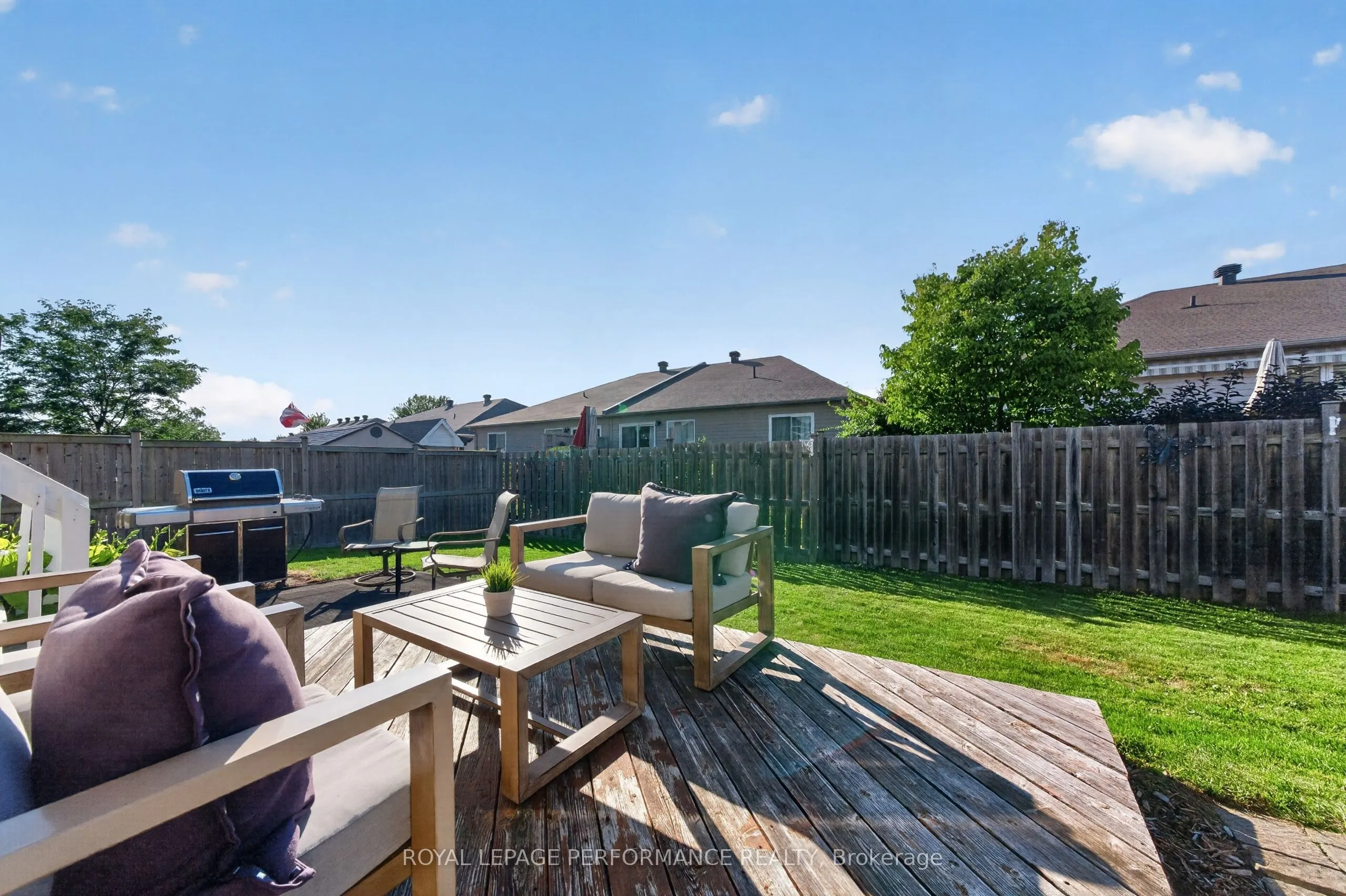 639 Robert Hill Street