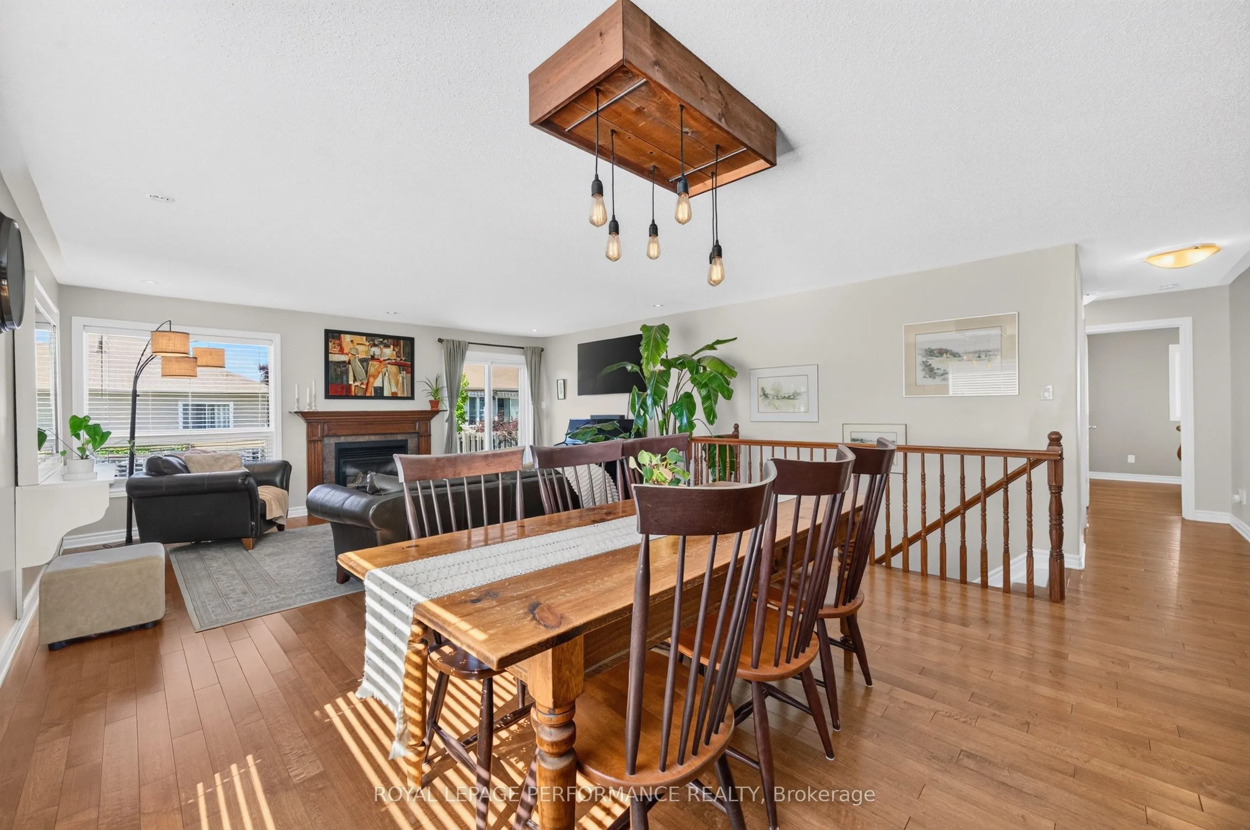 639 Robert Hill Street
