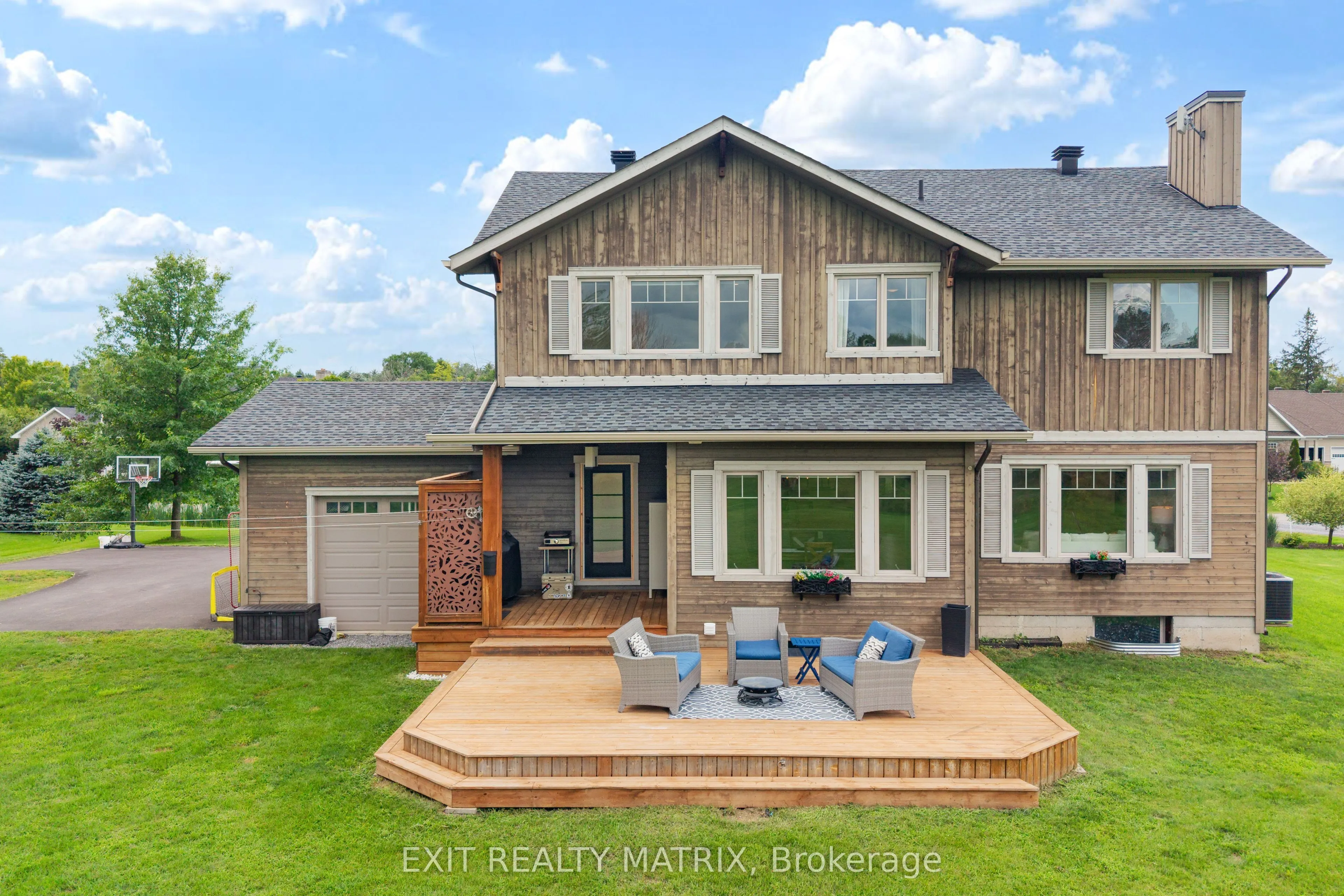 123 Muirfield Court