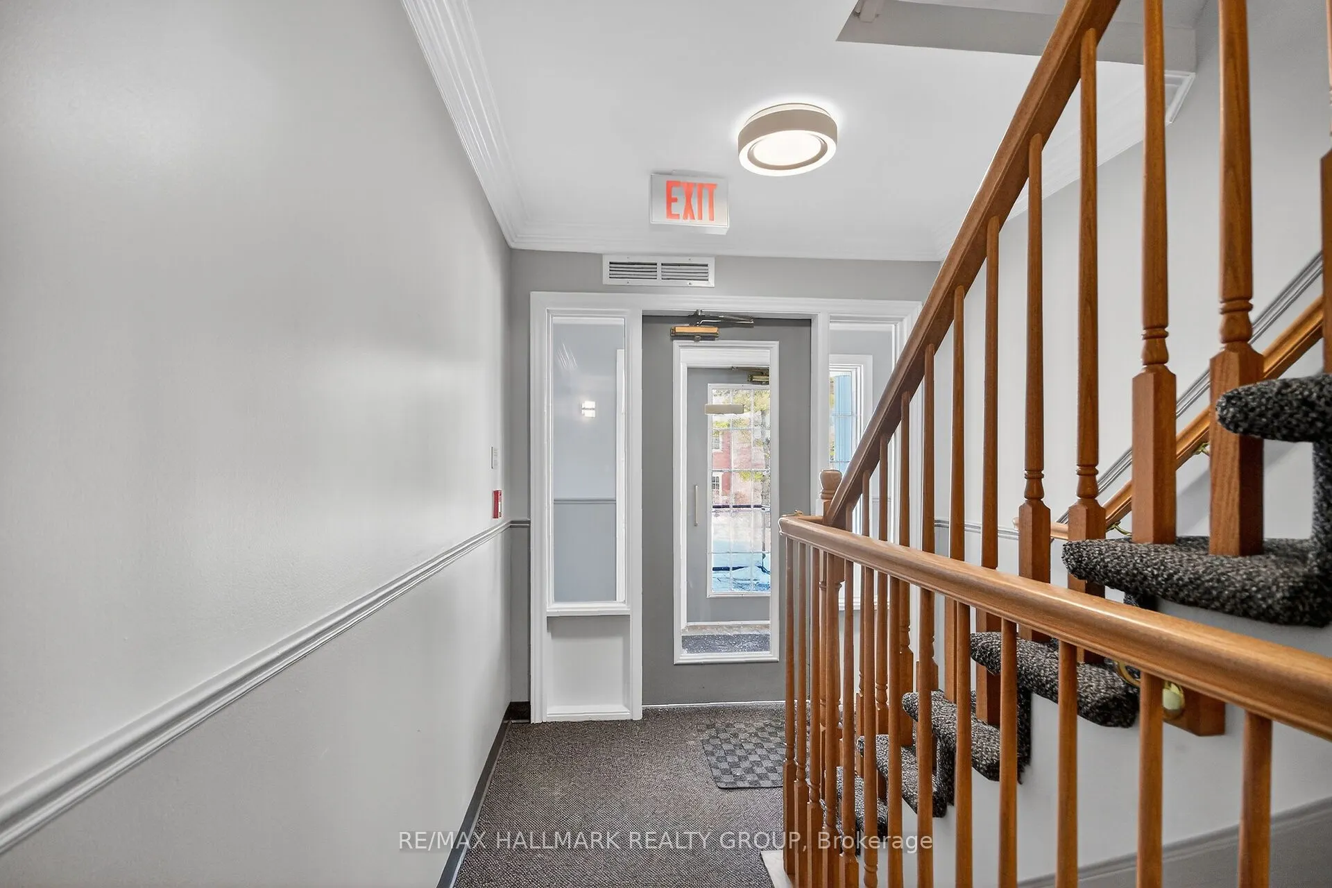 51 Robson Court #2B