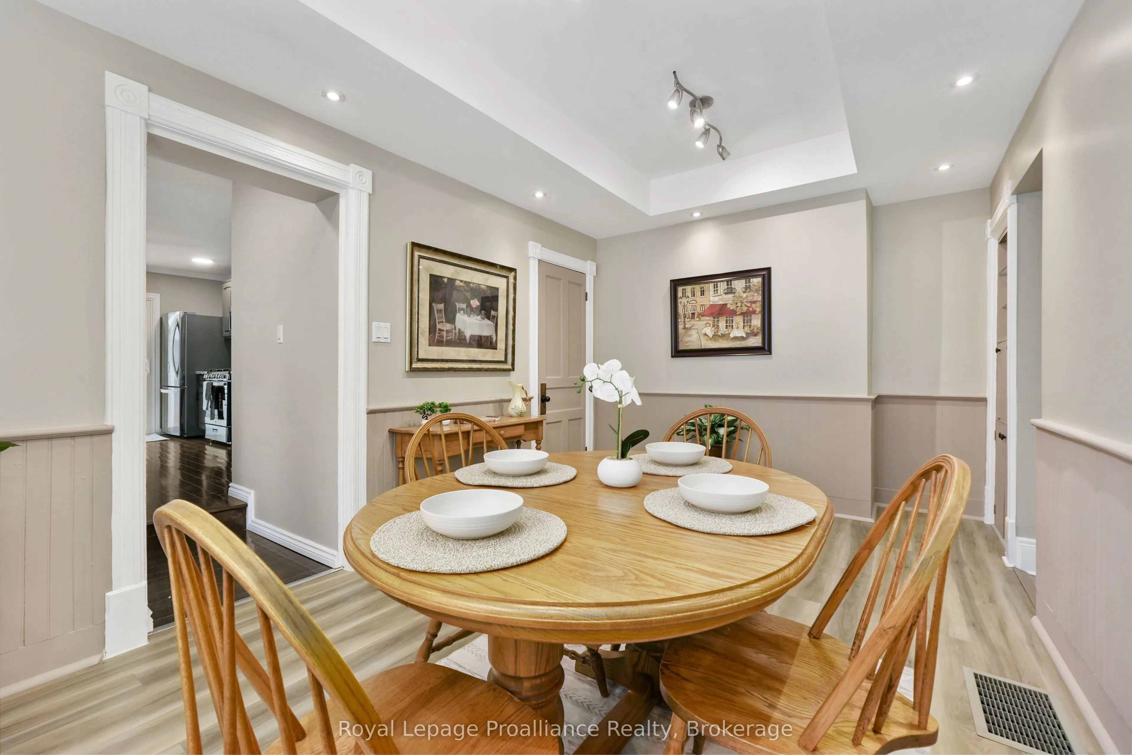 104 inkerman Street