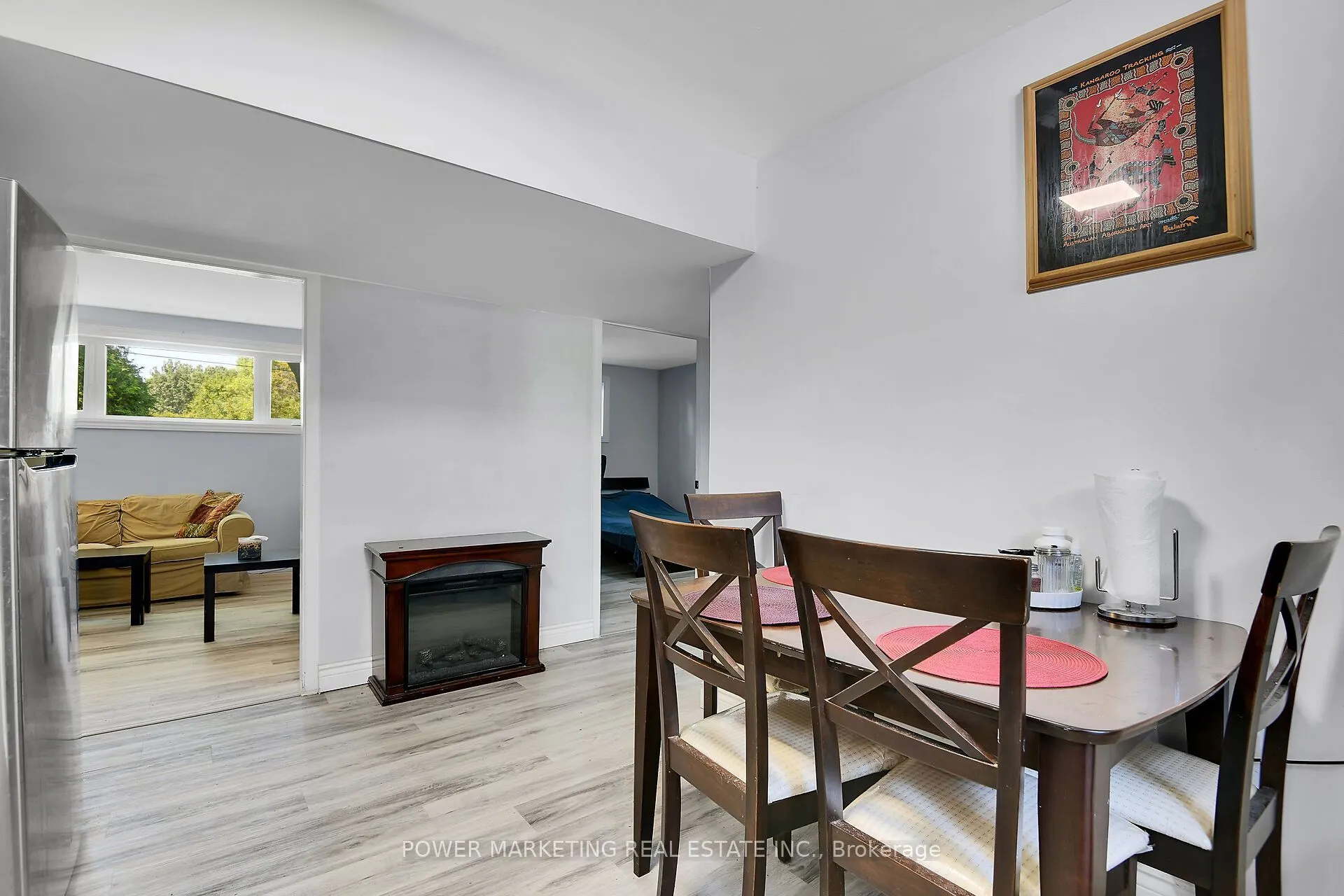 35 Tauvette Street