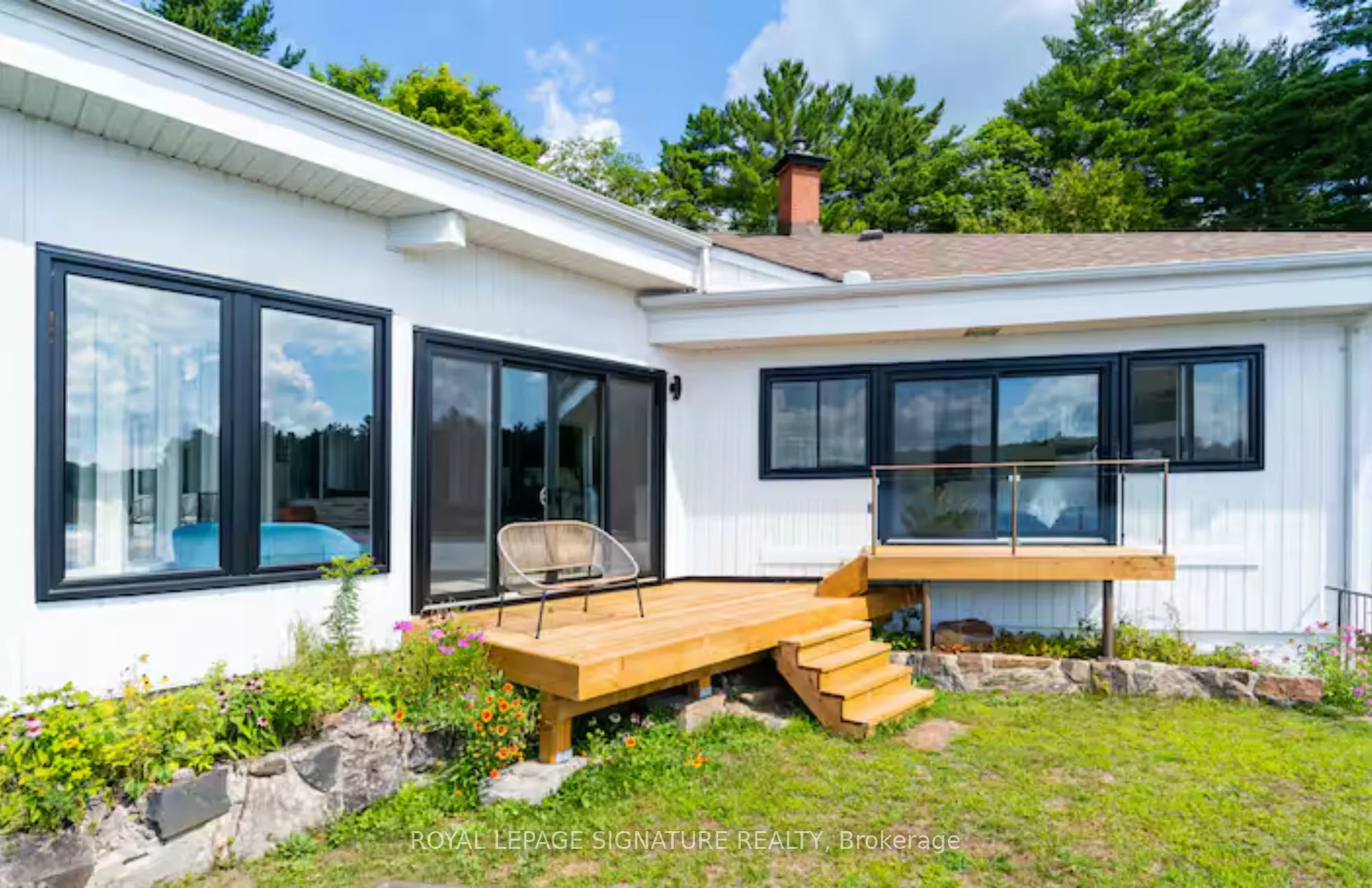 1018 Clearwater Shores Boulevard