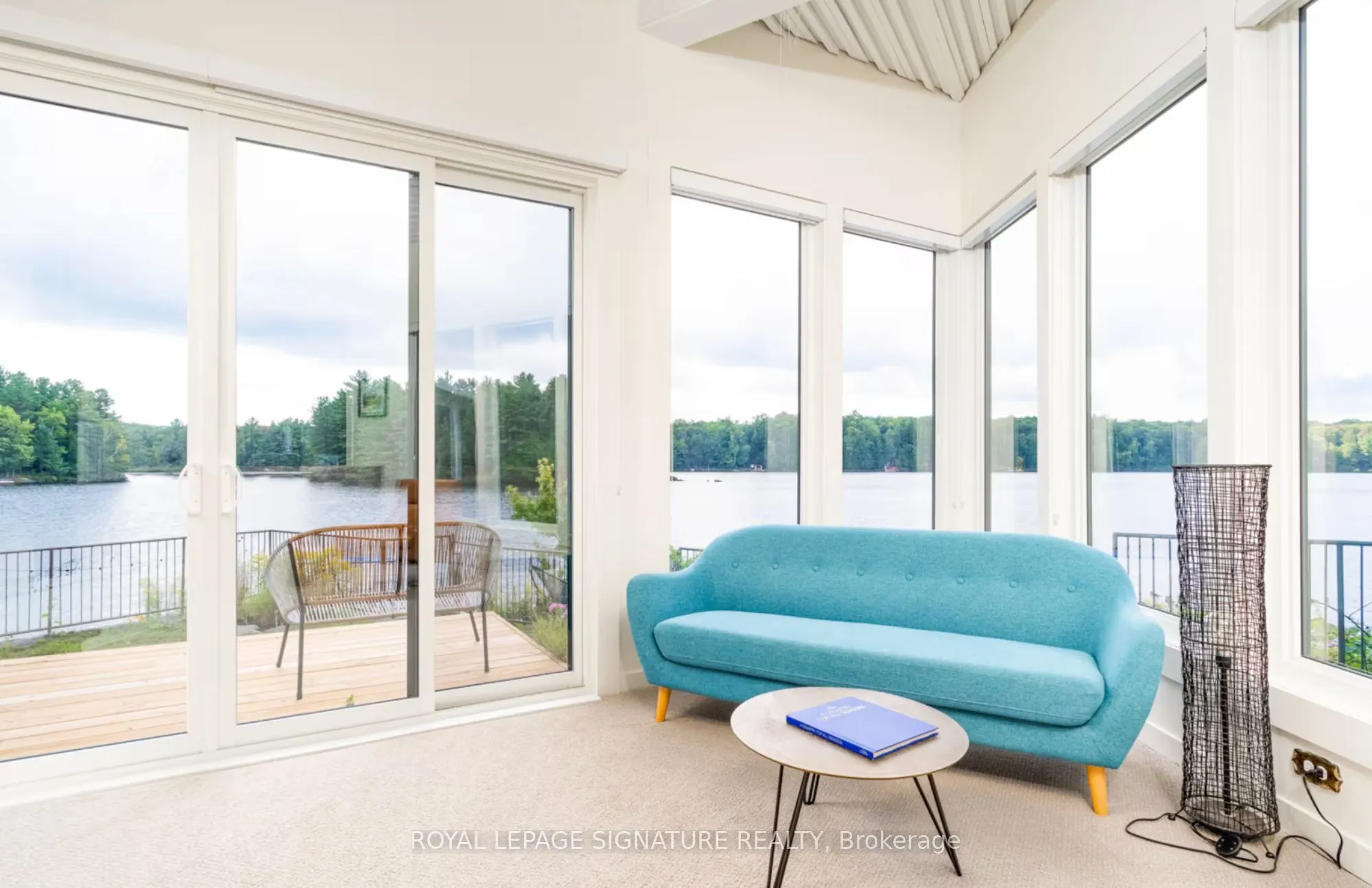 1018 Clearwater Shores Boulevard