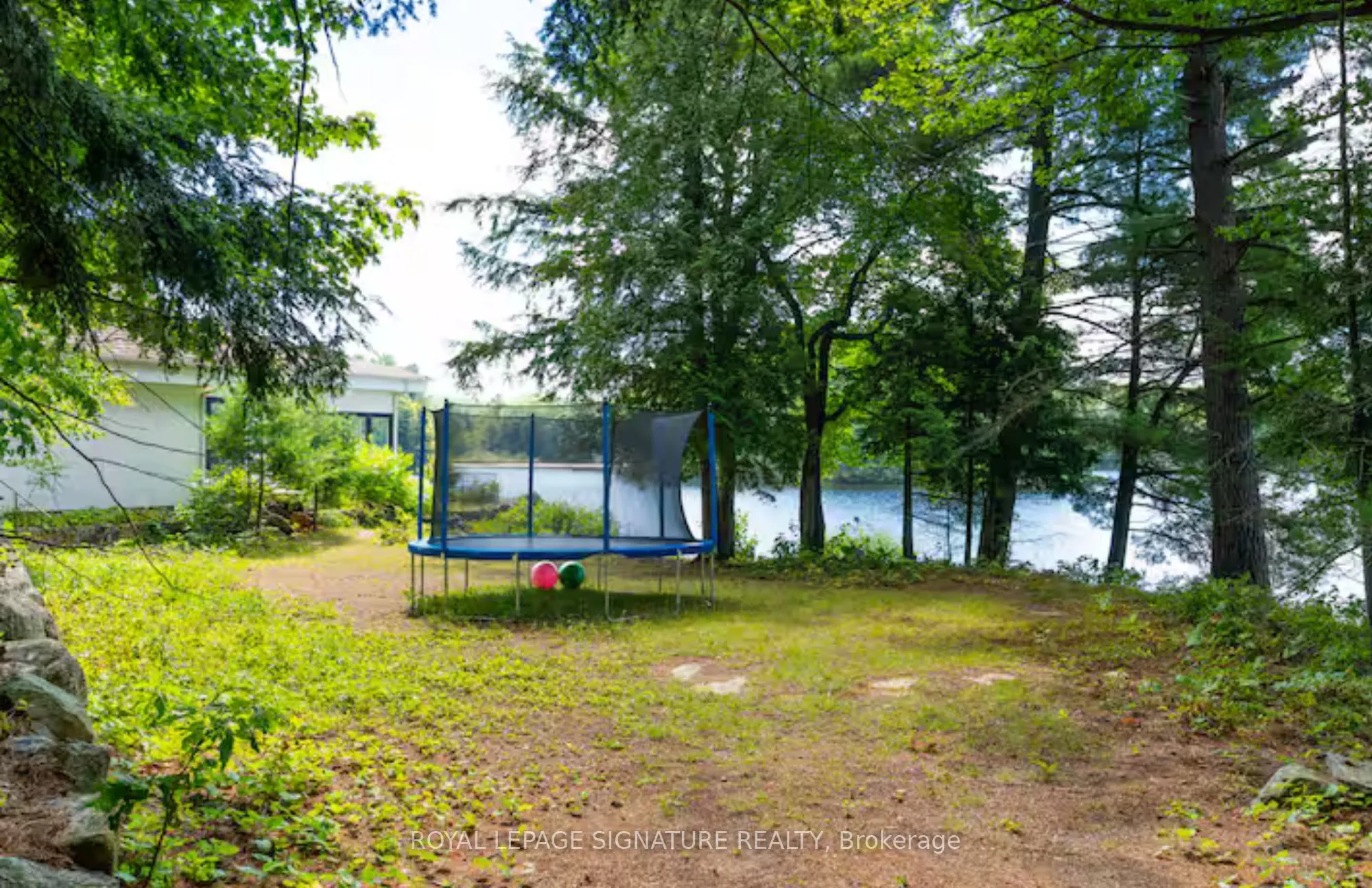 1018 Clearwater Shores Boulevard