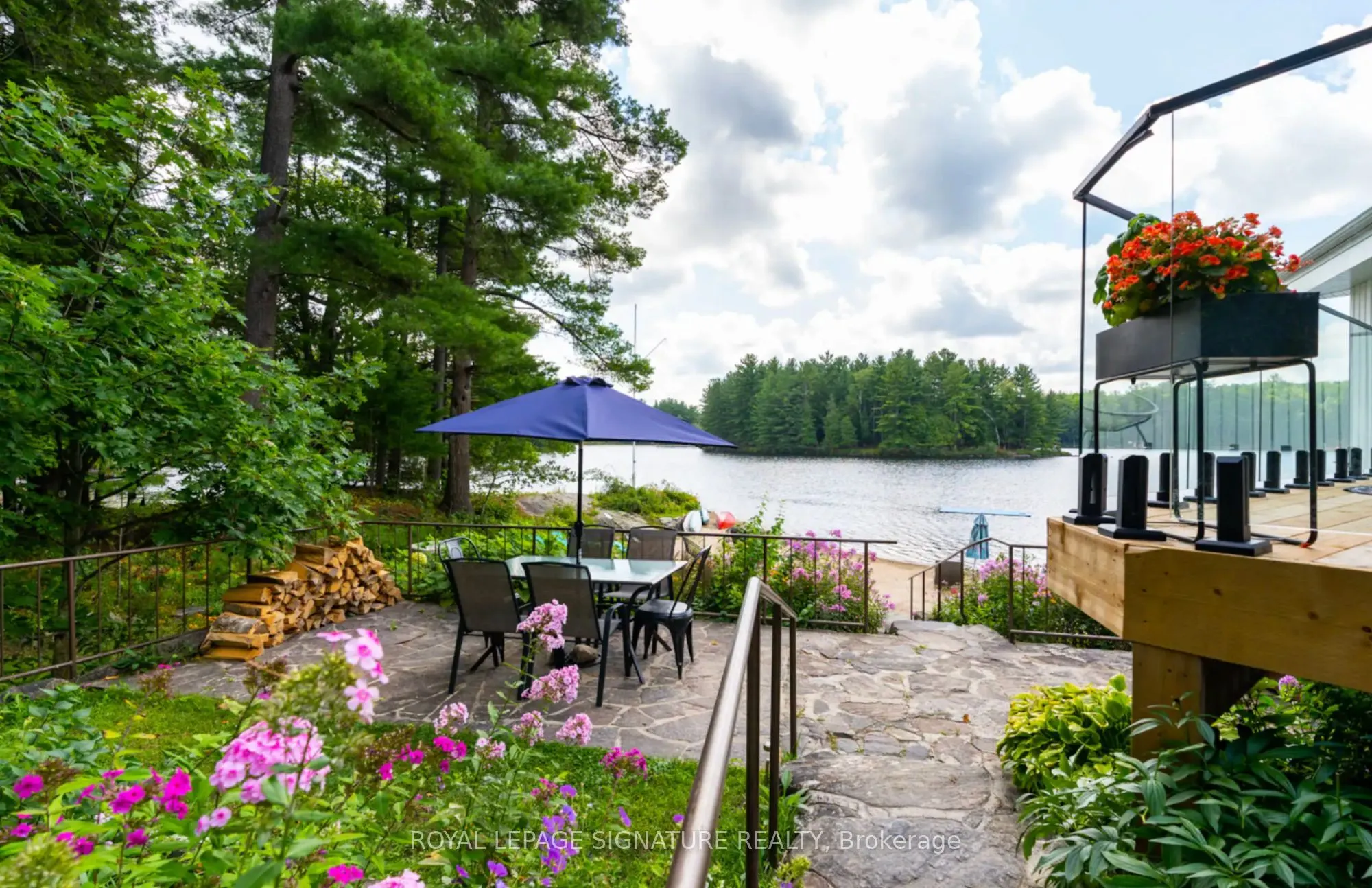 1018 Clearwater Shores Boulevard