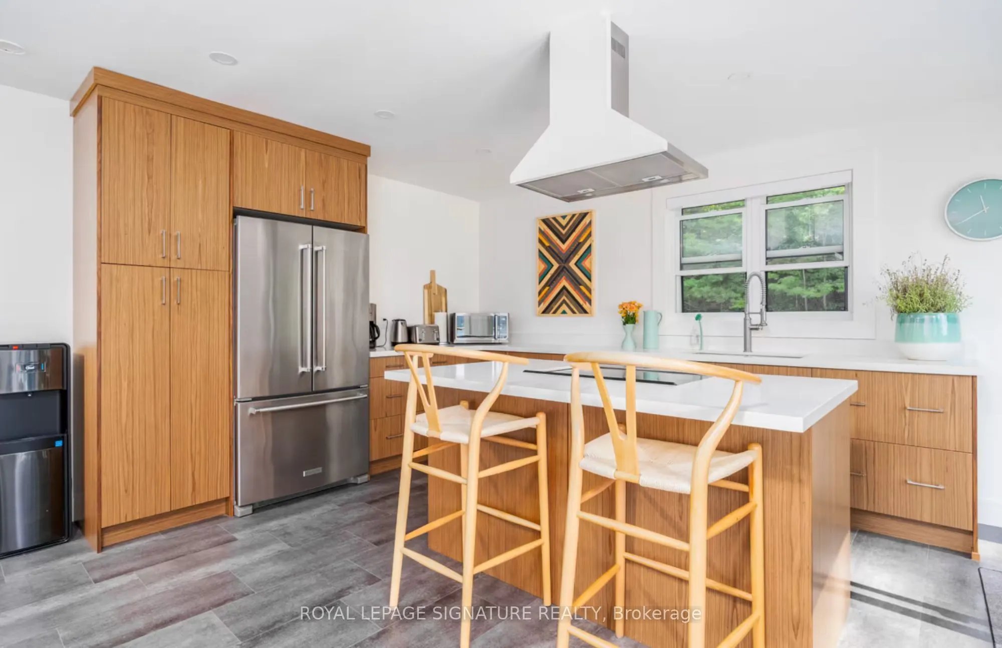 1018 Clearwater Shores Boulevard