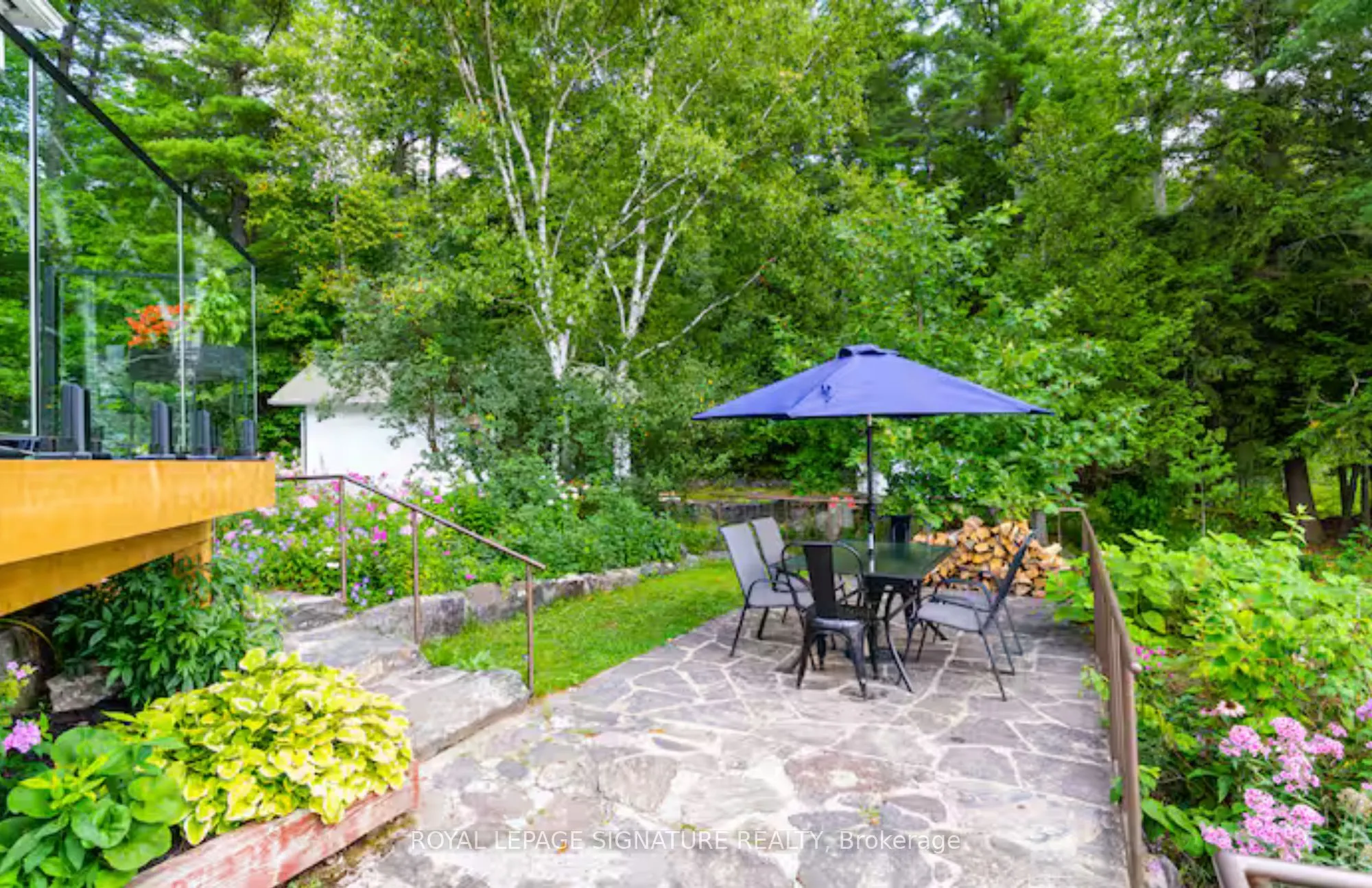 1018 Clearwater Shores Boulevard