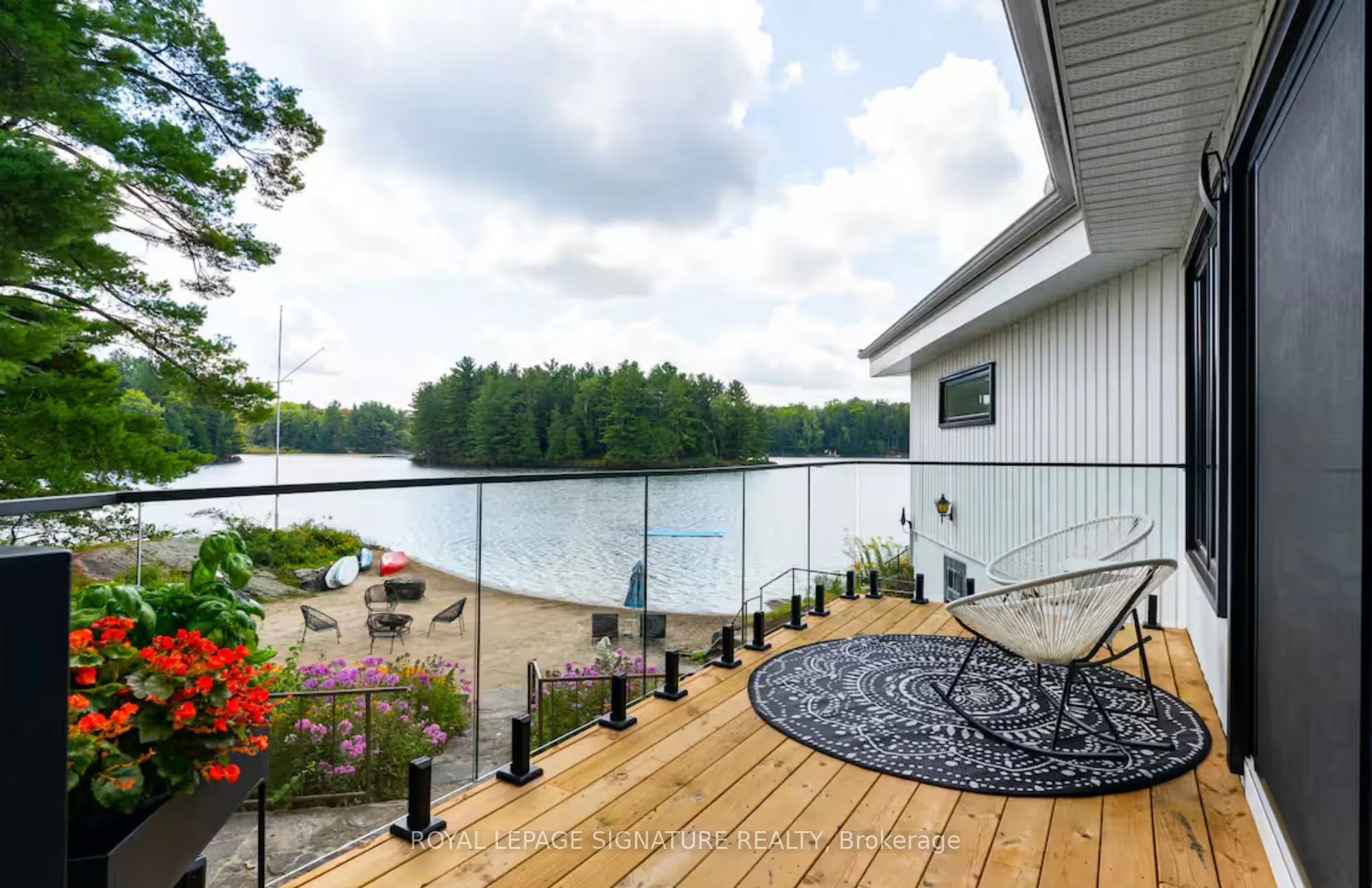 1018 Clearwater Shores Boulevard