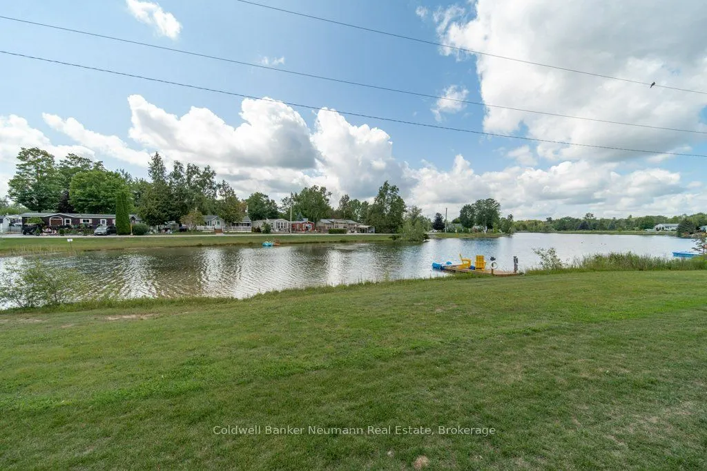 41 Trillium Beach Drive Pvt Drive