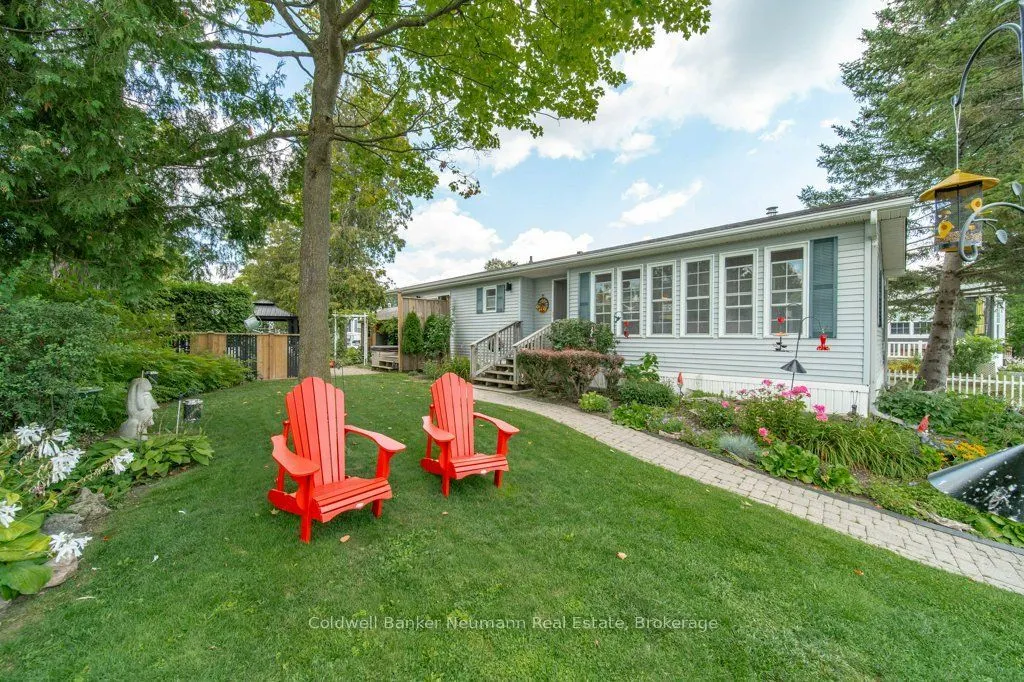 41 Trillium Beach Drive Pvt Drive