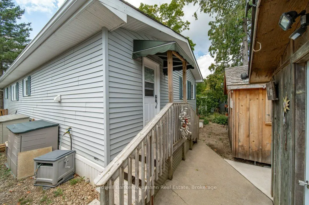 41 Trillium Beach Drive Pvt Drive