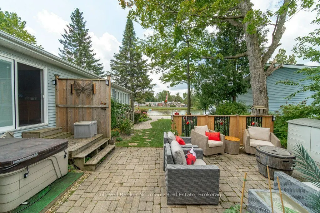 41 Trillium Beach Drive Pvt Drive