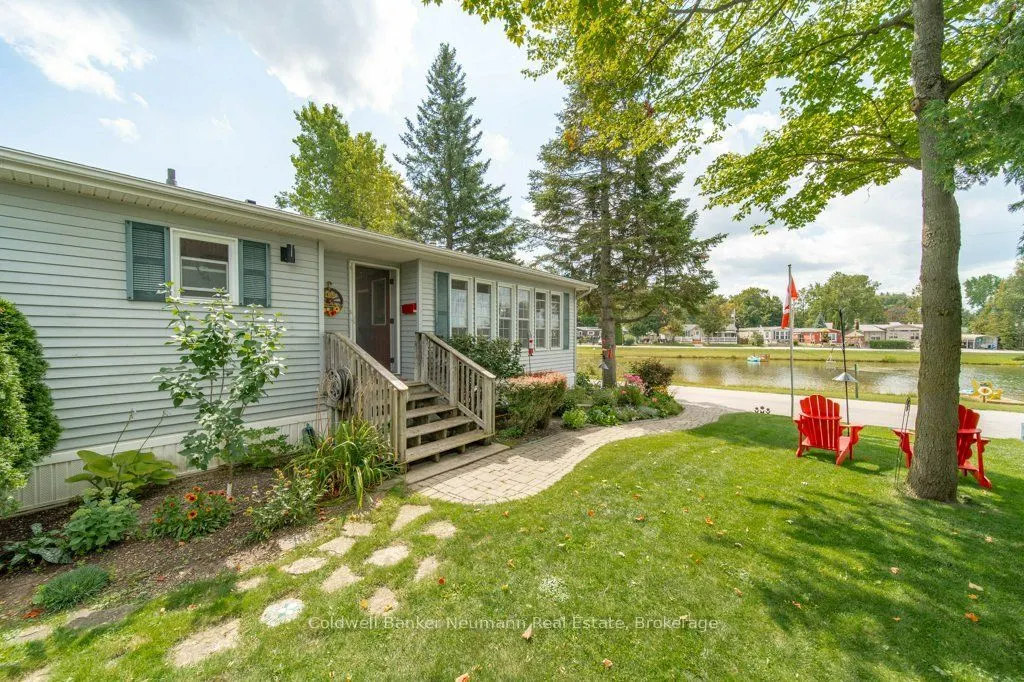 41 Trillium Beach Drive Pvt Drive