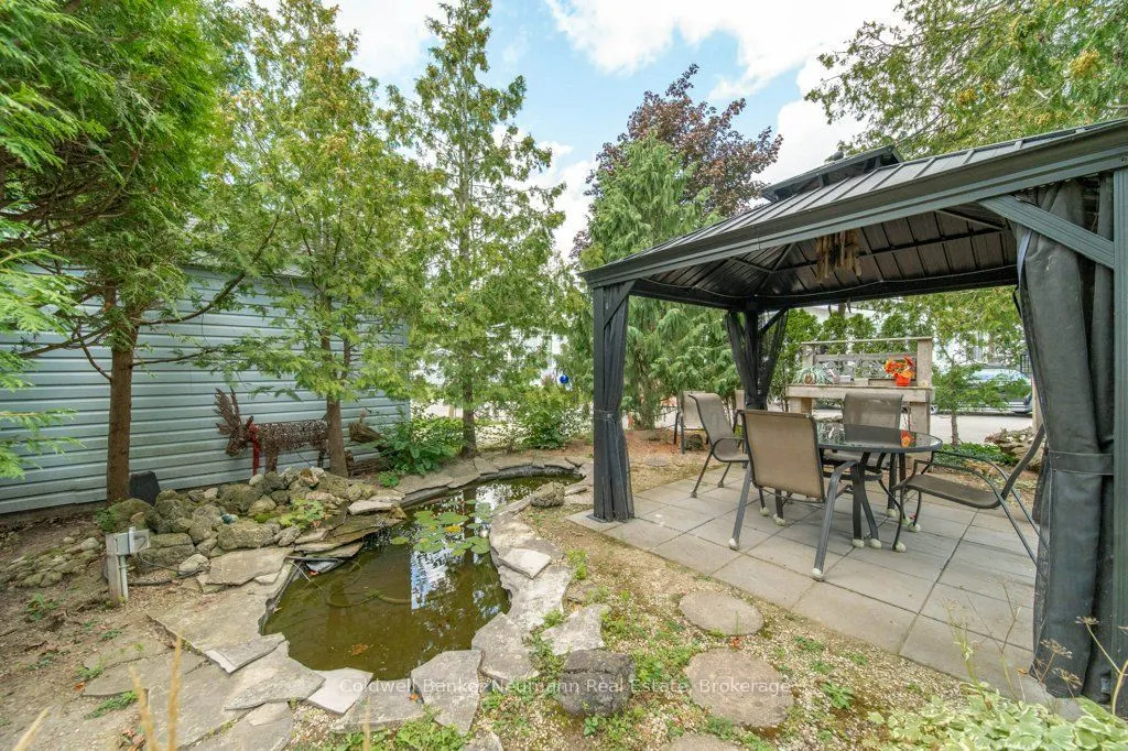 41 Trillium Beach Drive Pvt Drive