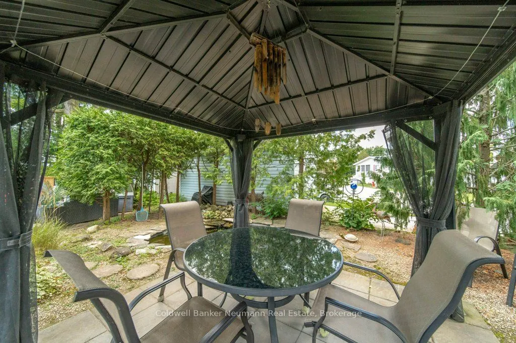 41 Trillium Beach Drive Pvt Drive
